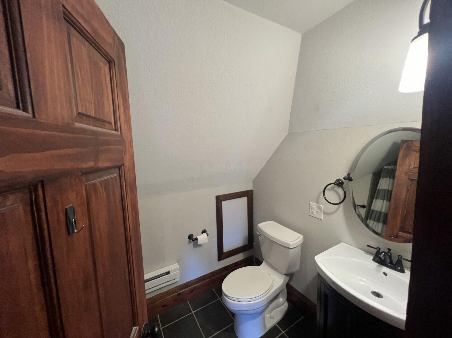 1213 Hamlet St, Columbus OH  43201-2836 exterior