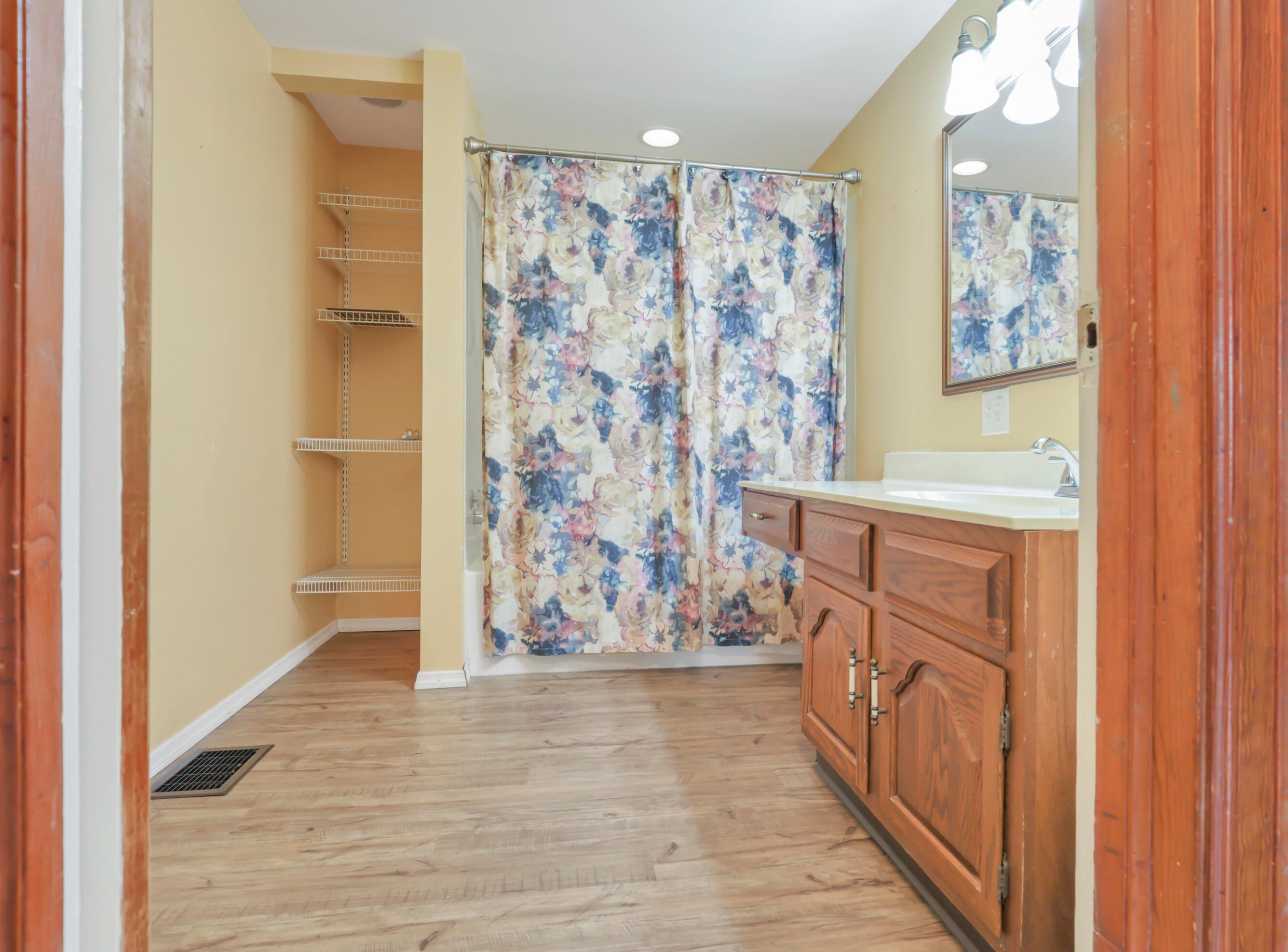 444 Reese Ave, Lancaster OH 43130-4541 exterior