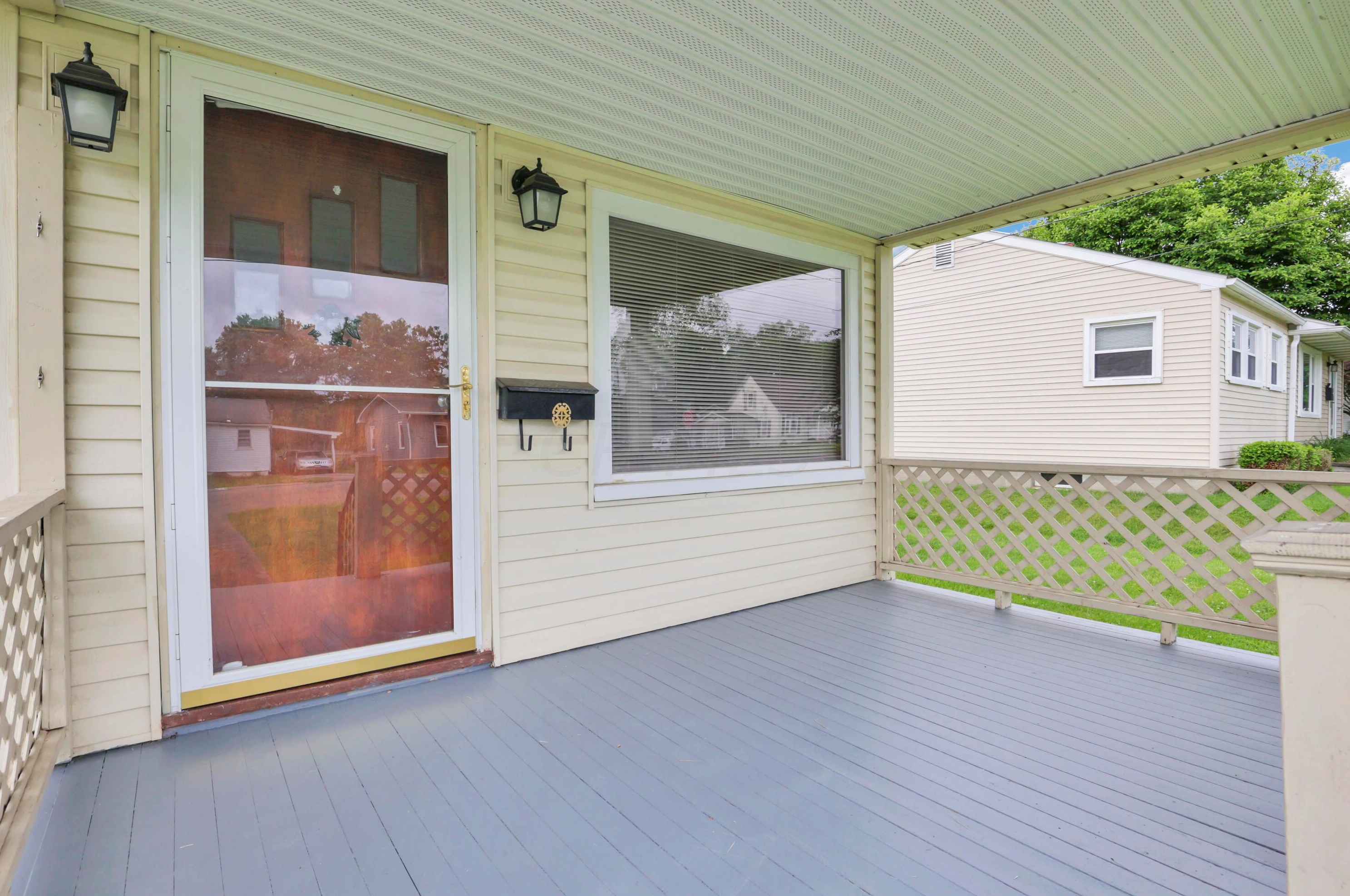 444 Reese Ave, Lancaster OH 43130-4541 exterior