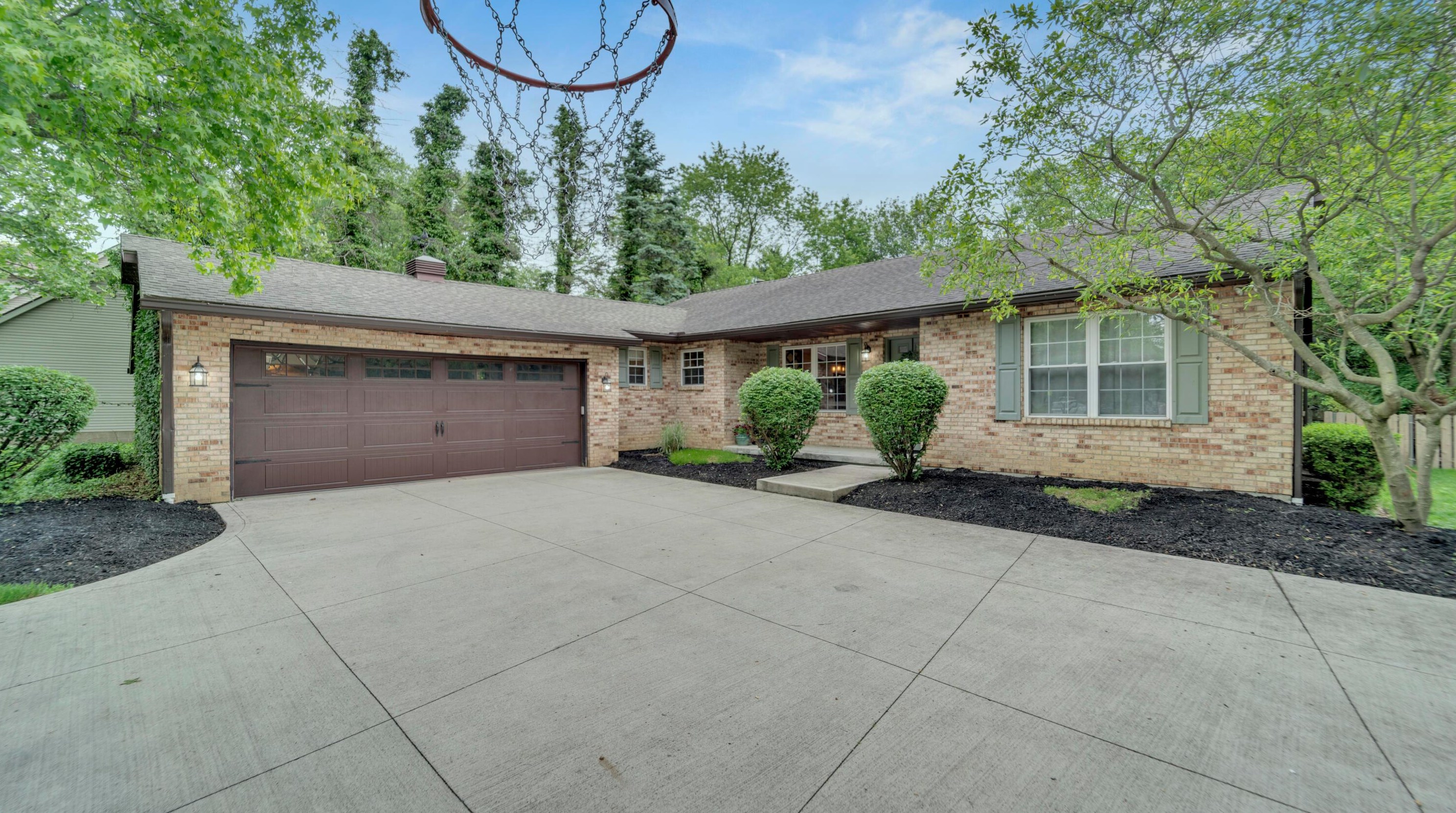 800 Cherry Btm Rd, Columbus OH 43230-2109 exterior