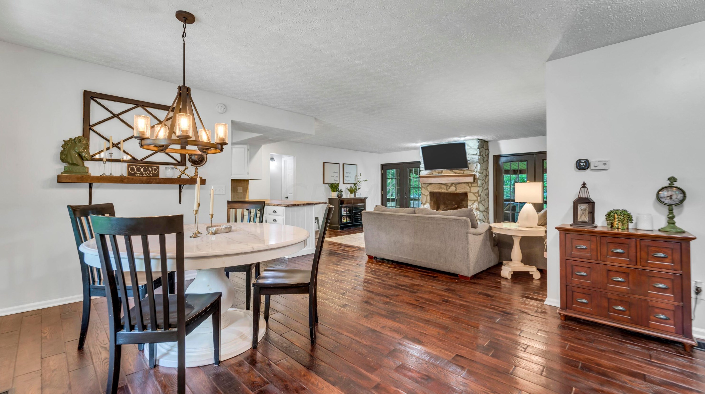 800 Cherry Btm Rd, Columbus OH 43230-2109 exterior