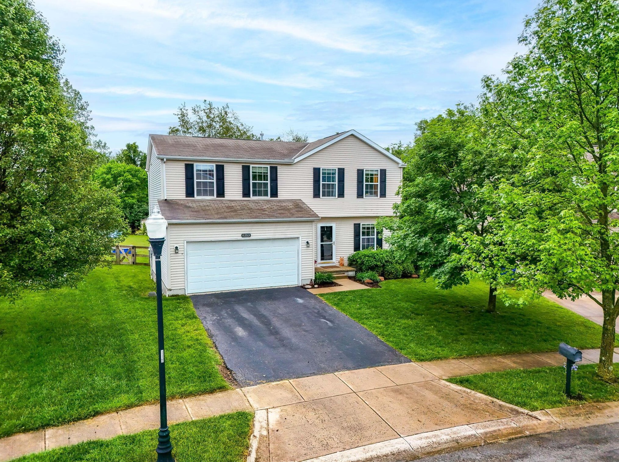 8353 Crete Ln, Blacklick, OH 43004