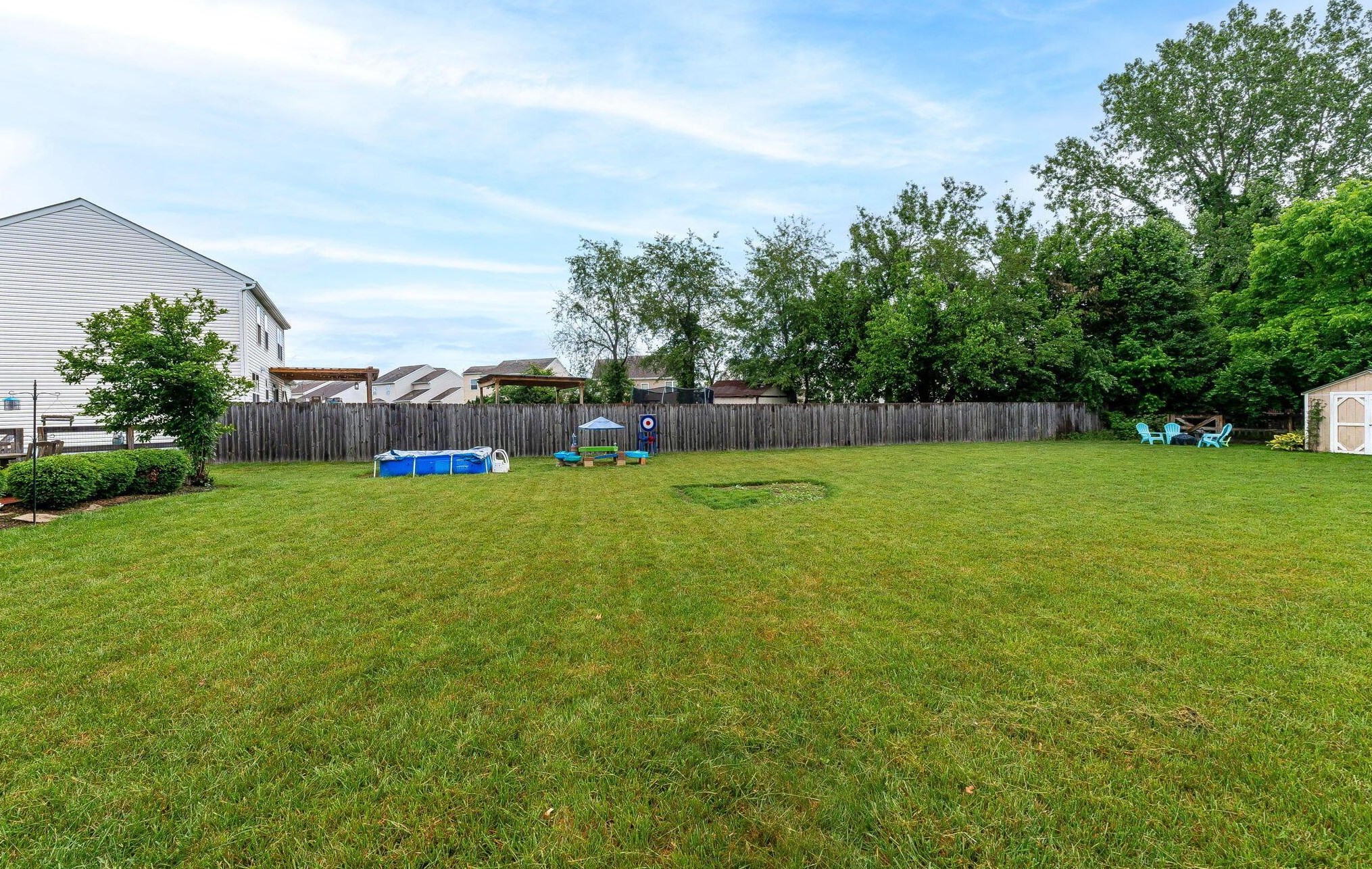 8353 Crete Ln, Blacklick OH  43004-8307 exterior