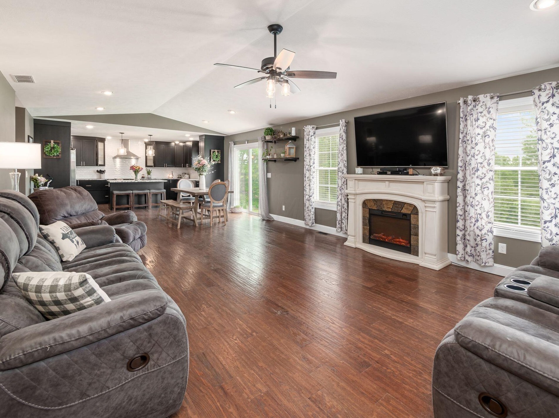 7635 Brush Lk Rd, North Lewisburg OH  43060-9617 exterior