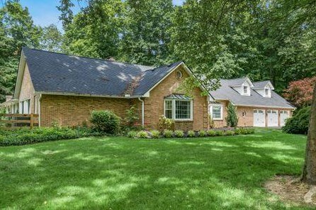 8176 Jefferson Dr, Cnl Wnchstr, OH 43110