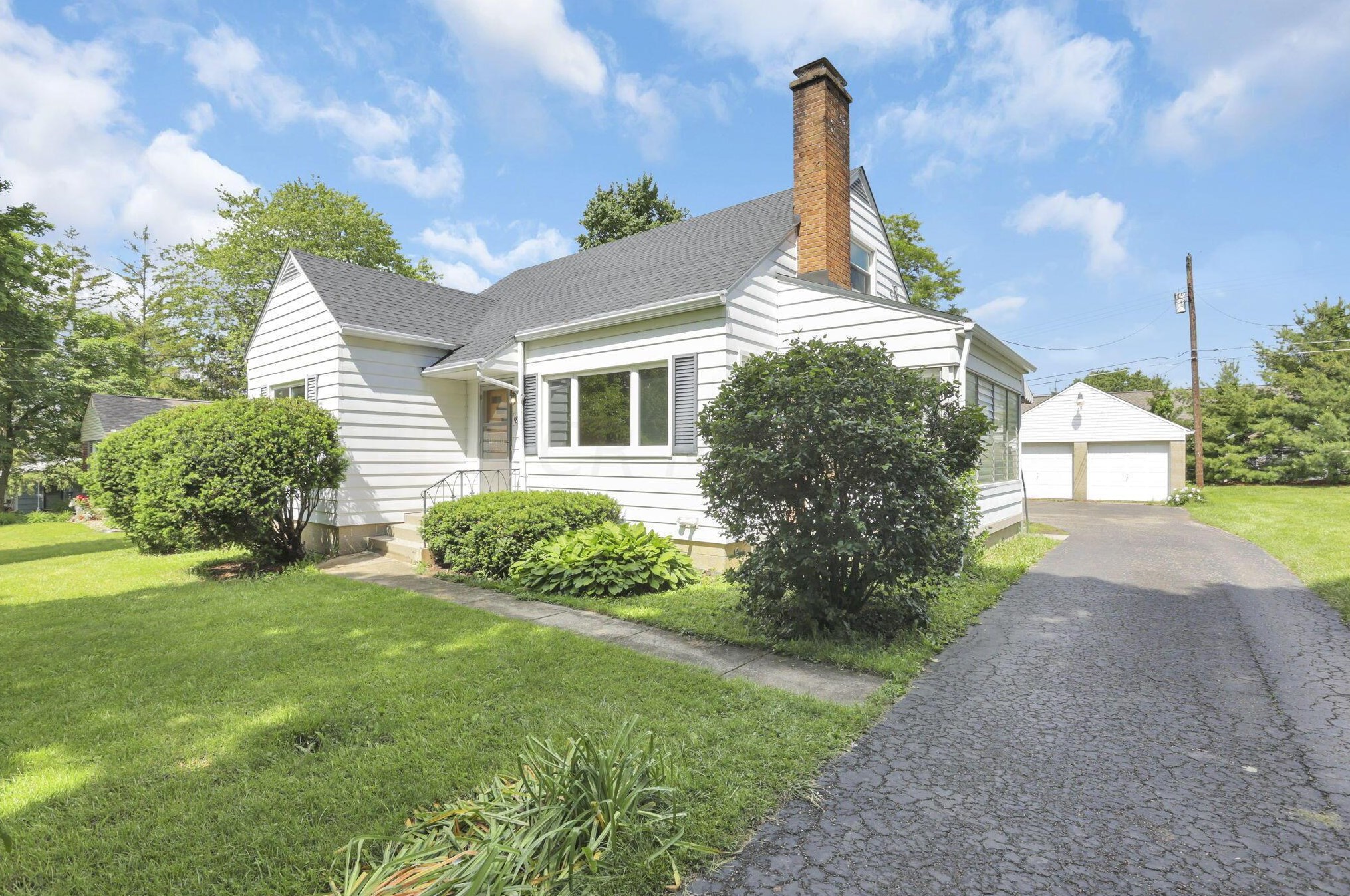 181 Center St, Pickerington, OH 43147-1161