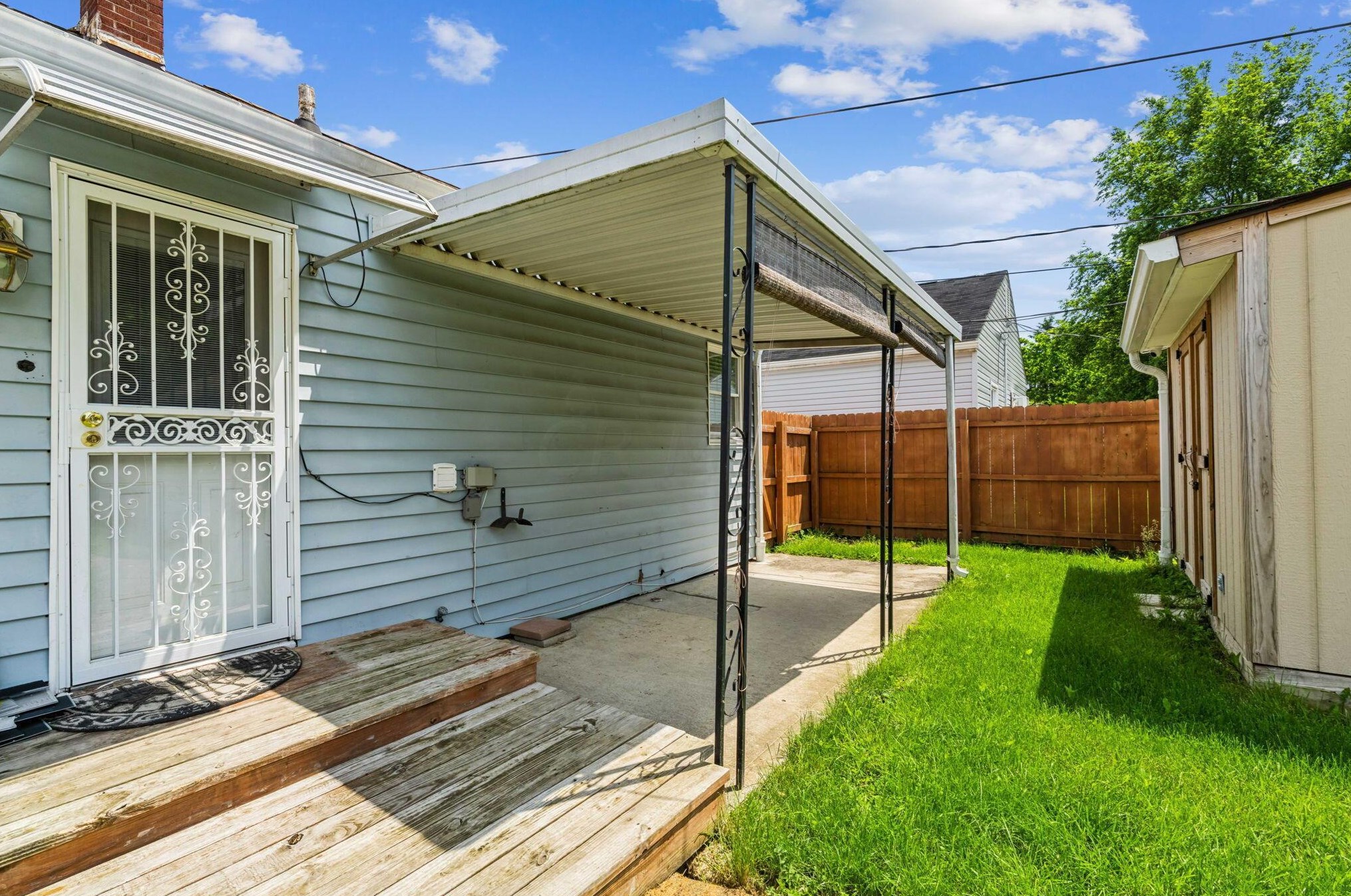 571 Reed, Columbus OH exterior