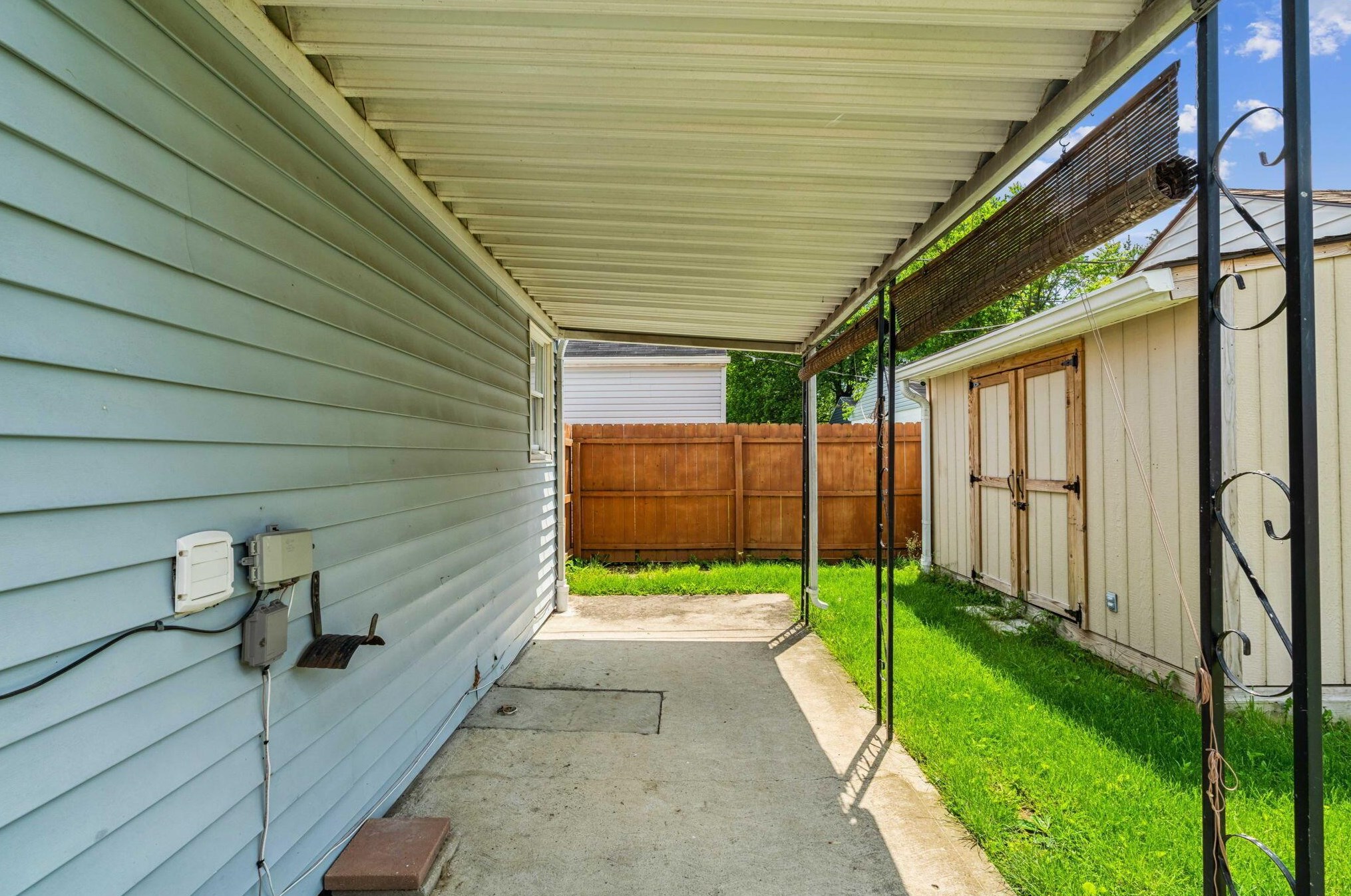 571 Reed, Columbus OH exterior