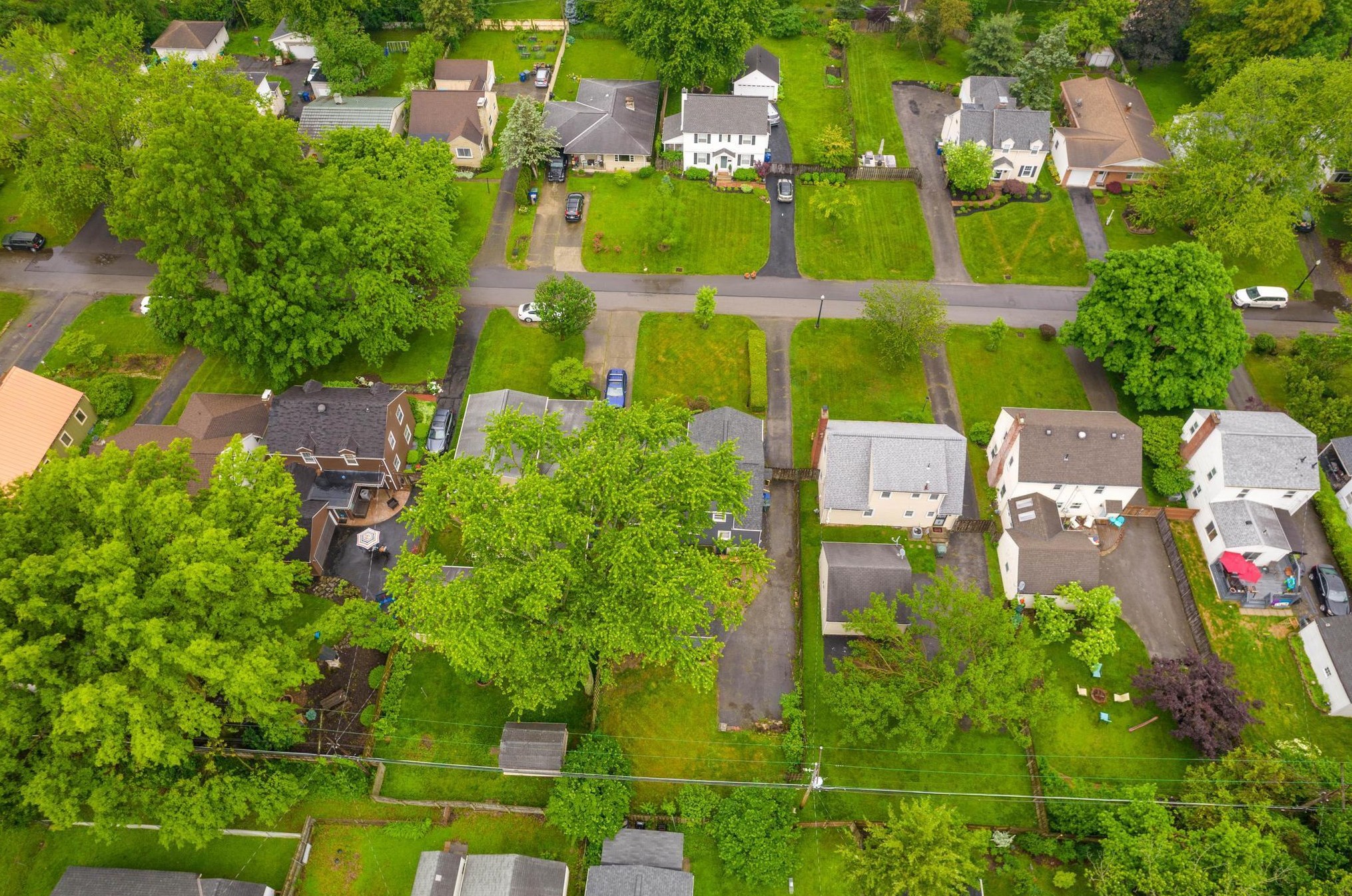 120 Edgevale Rd, Columbus OH 43221-1155 exterior