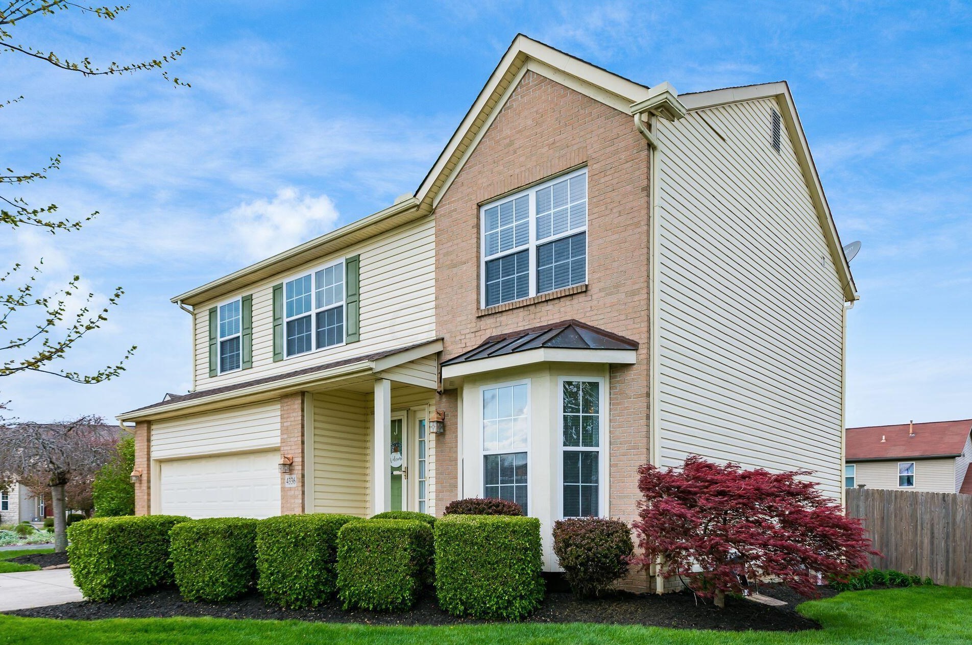 4336 Bear Lake Trl, Darbydale, OH 43123-8354