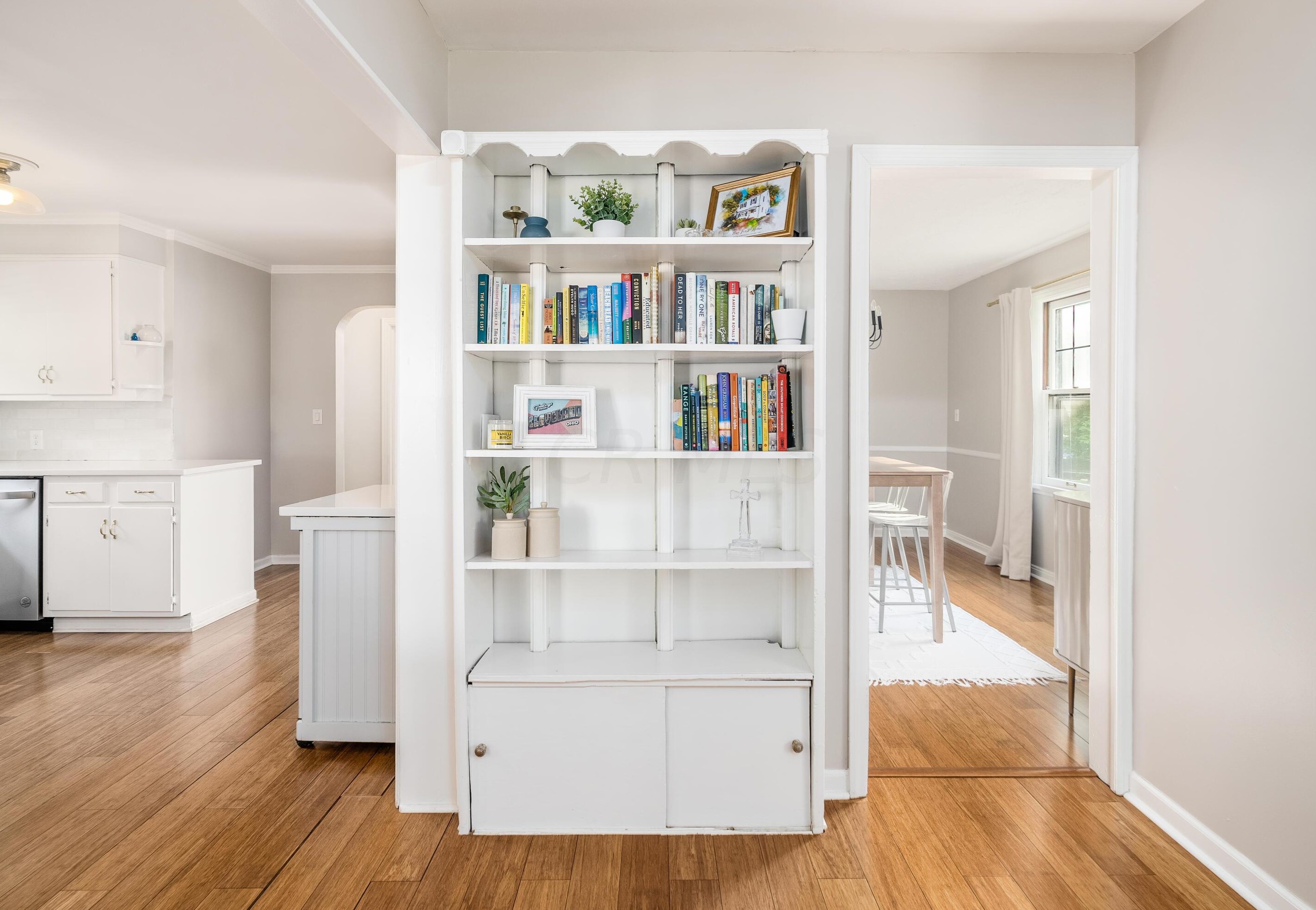 256 Schreyer Pl, Columbus OH  43214-2727 exterior