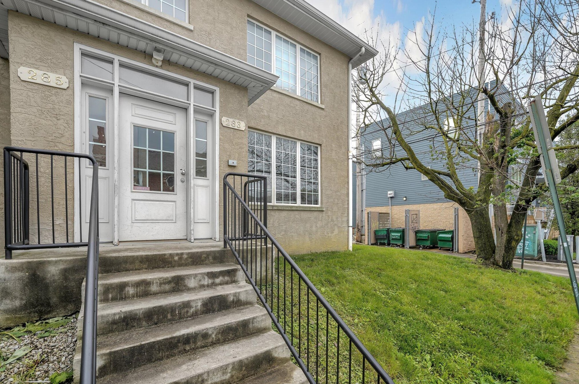 283 12th Ave, Columbus OH  43201-1329 exterior