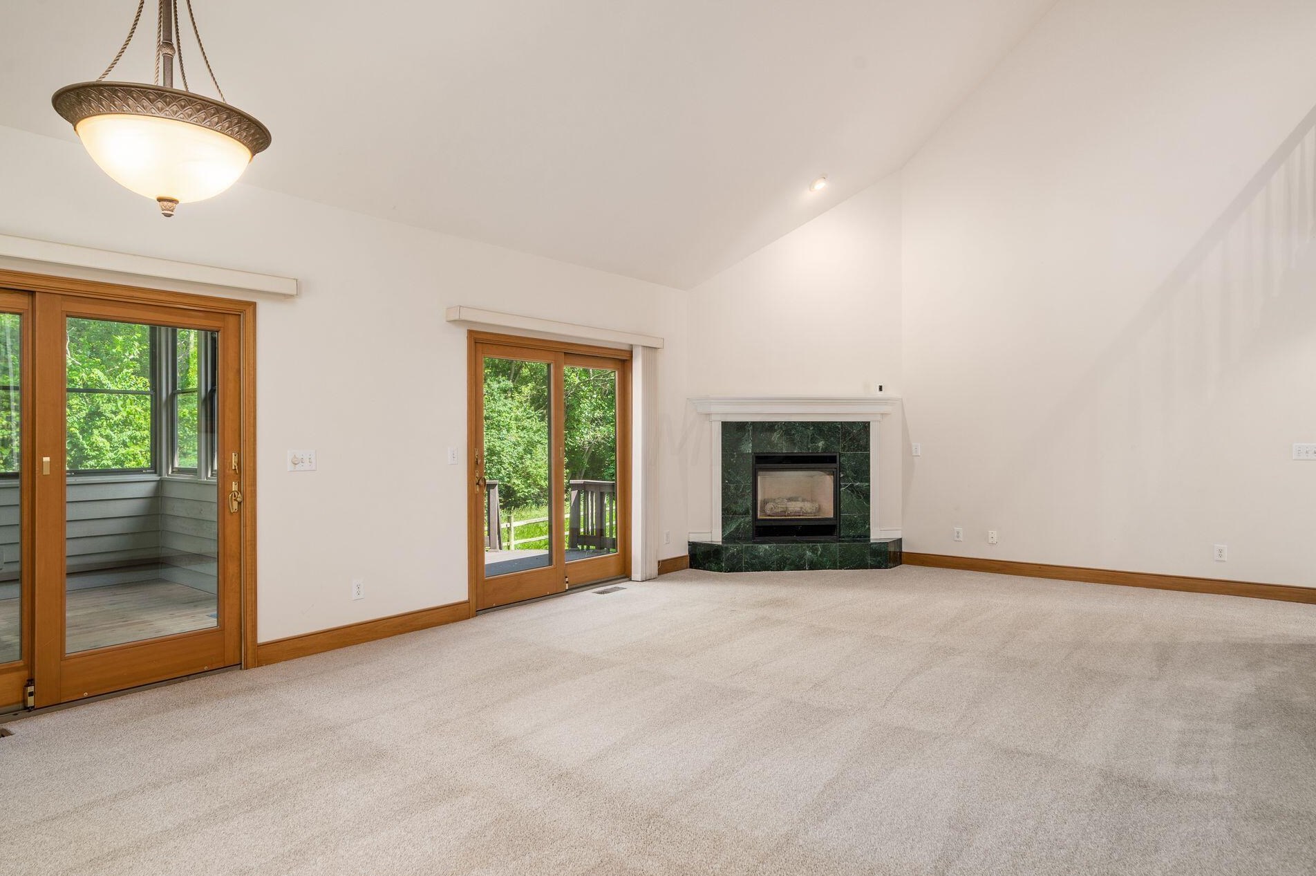 5258 Lola Way, Columbus OH 43235-3478 exterior