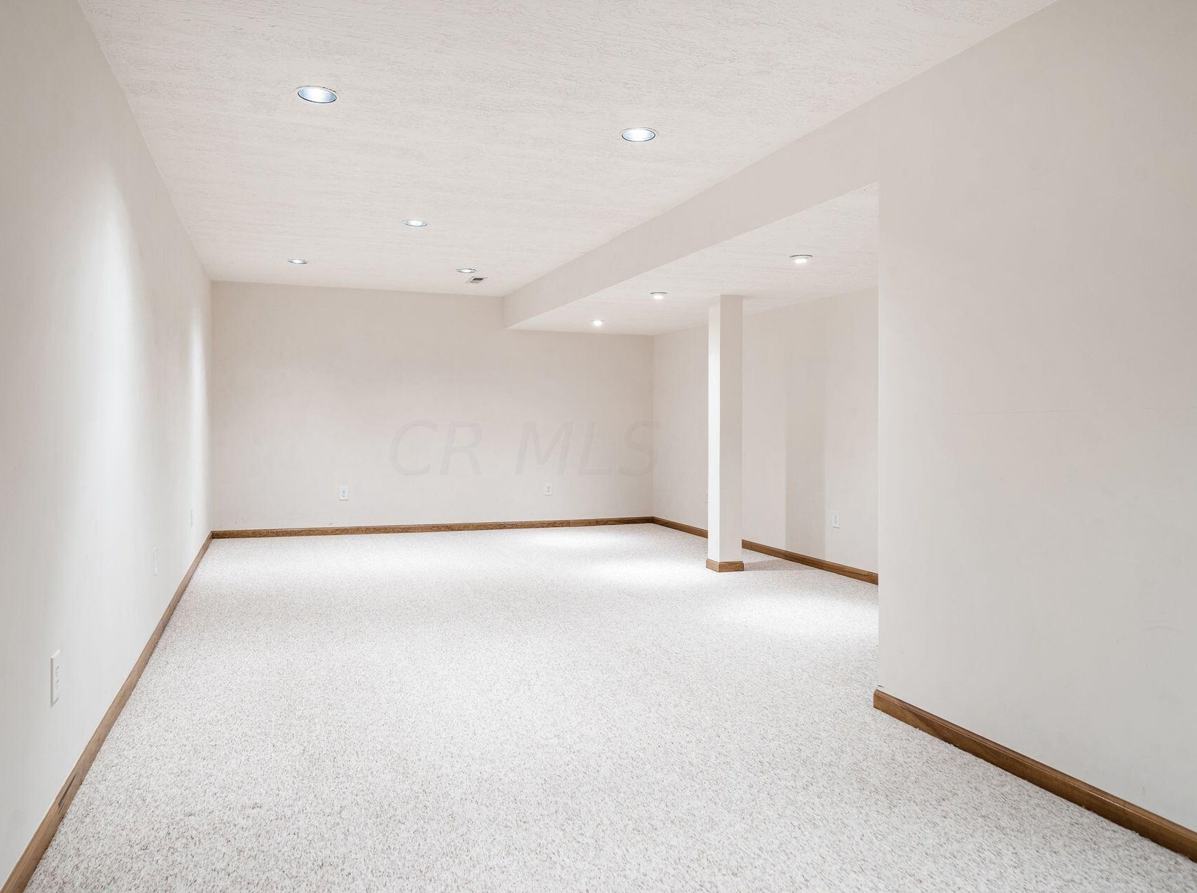 5258 Lola Way, Columbus OH 43235-3478 exterior