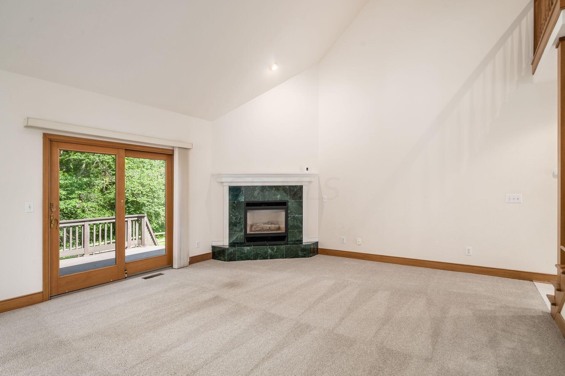 5258 Lola Way, Columbus OH 43235-3478 exterior