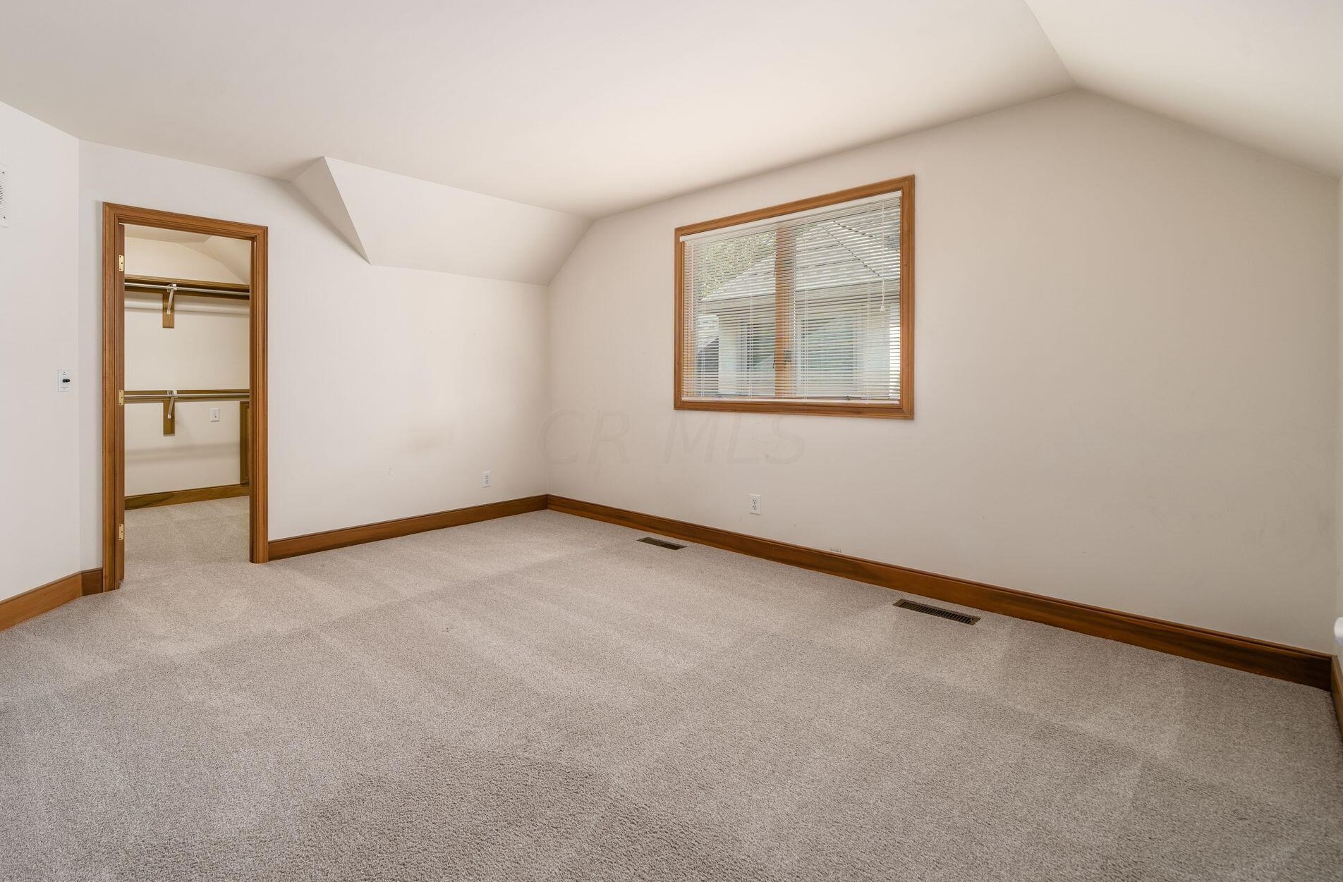 5258 Lola Way, Columbus OH 43235-3478 exterior