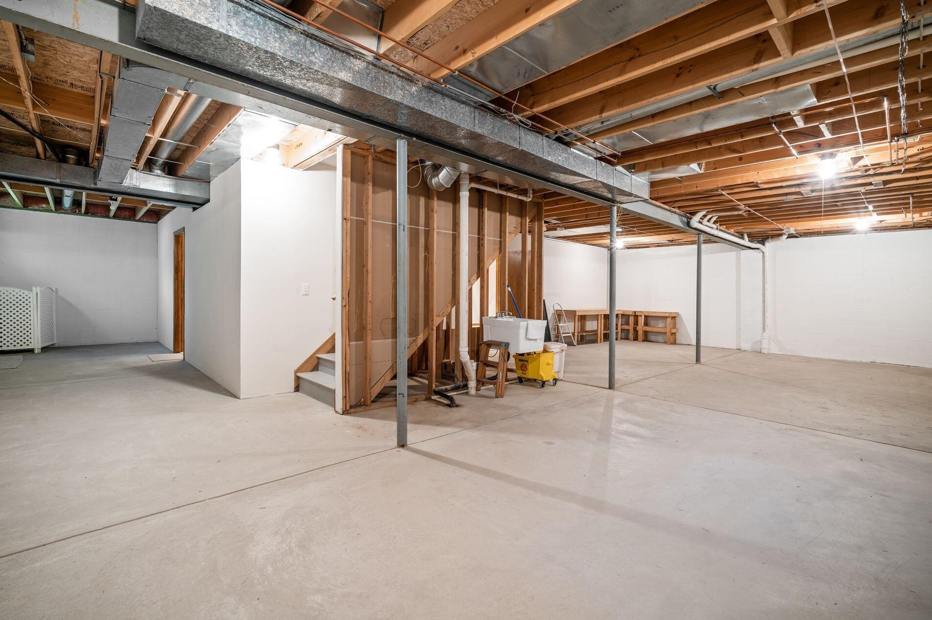 5258 Lola Way, Columbus OH 43235-3478 exterior