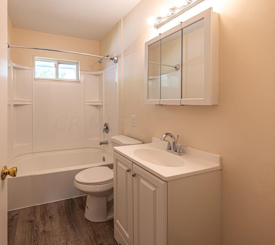 3372 Mary Ave, Columbus OH 43204-1797 exterior