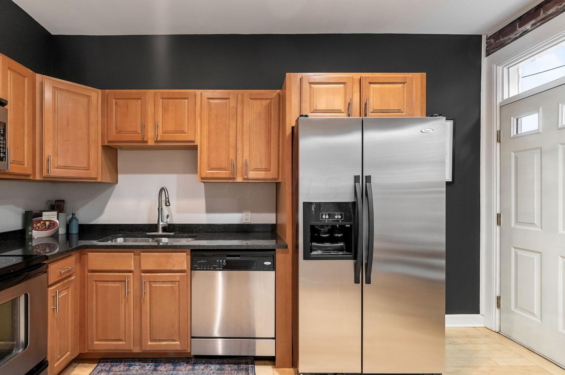 1055 Michigan Ave, Columbus OH  43201-3332 exterior