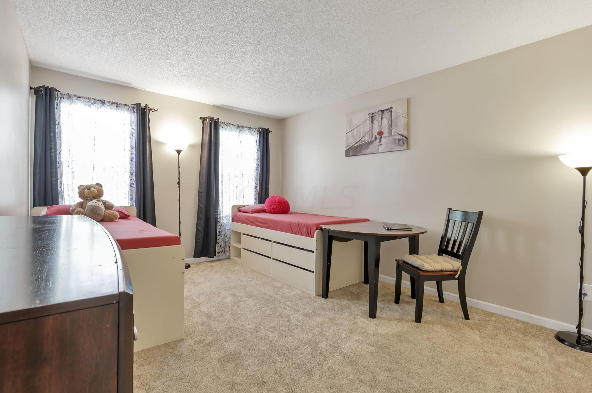 5959 Cape Coral Ln, Hilliard OH  43026-9793 exterior