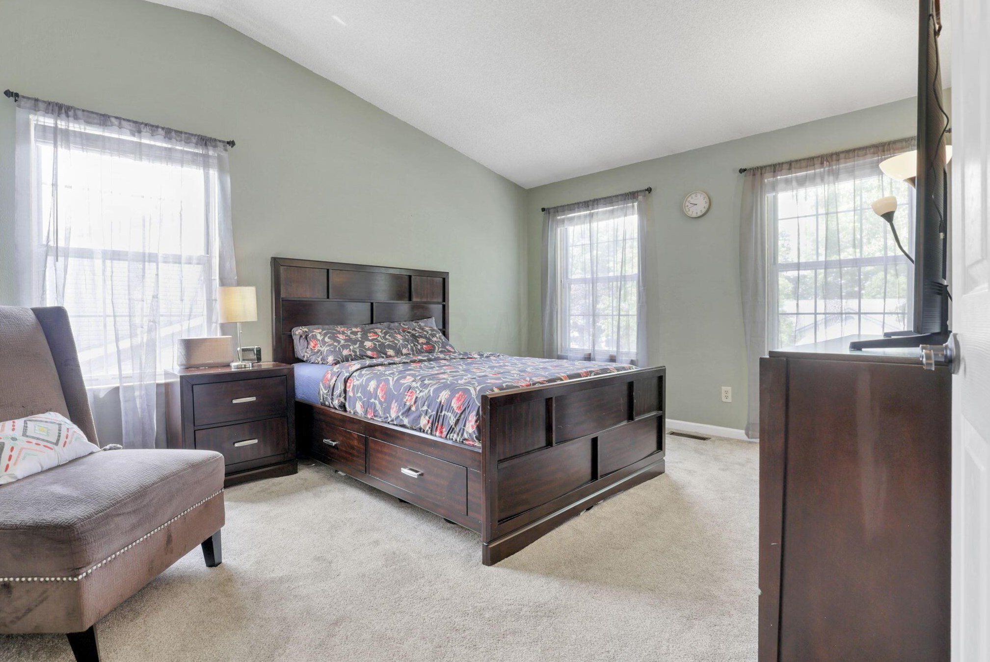 5959 Cape Coral Ln, Hilliard OH  43026-9793 exterior