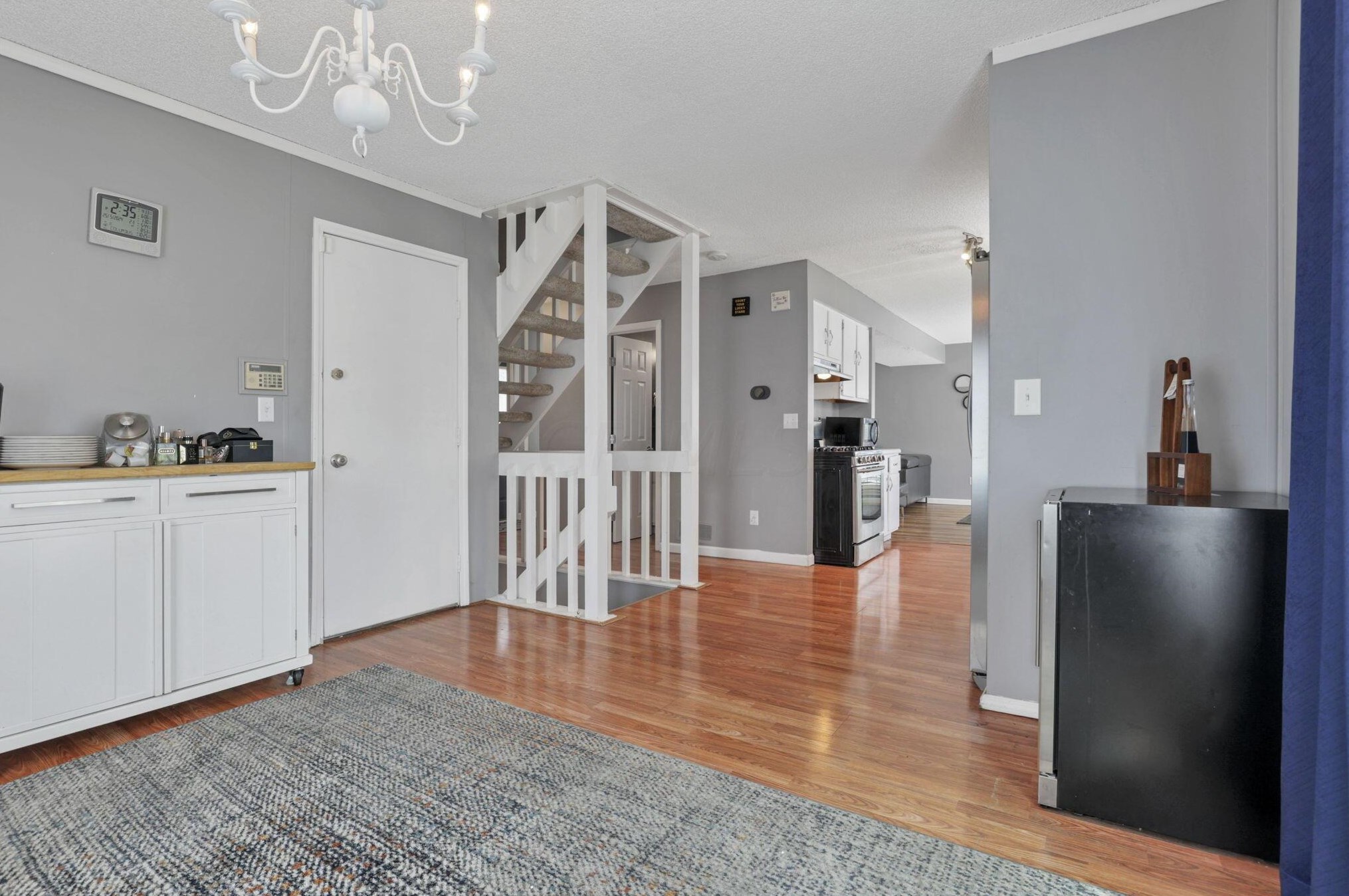 5959 Cape Coral Ln, Hilliard OH  43026-9793 exterior