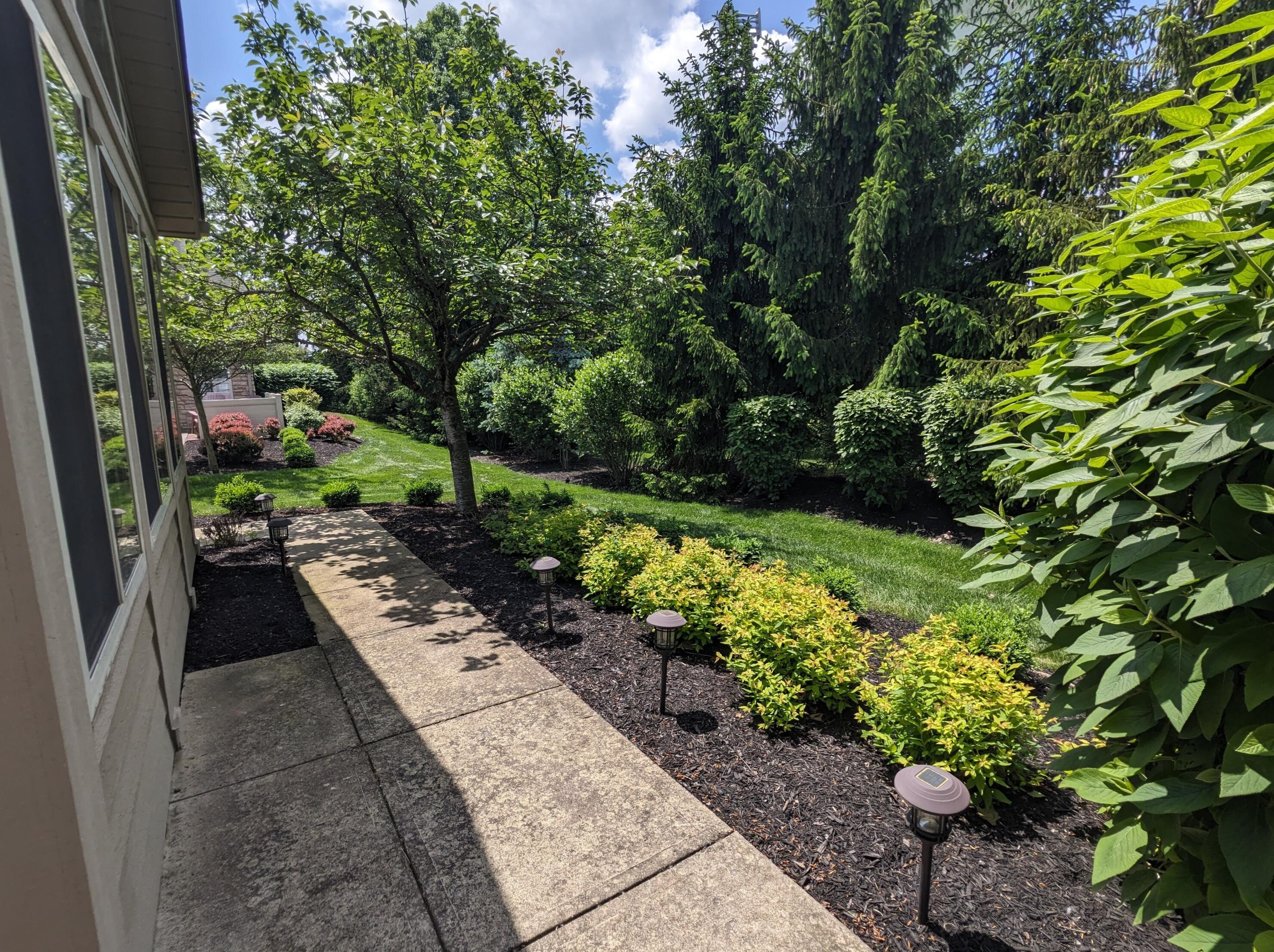 533 Ruttington Ln, Westerville, OH 43082