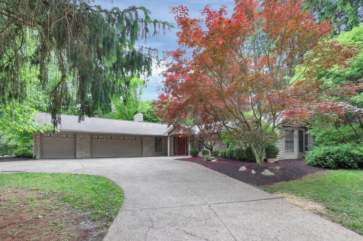 184 Spruce Dr, Granville, OH 43023