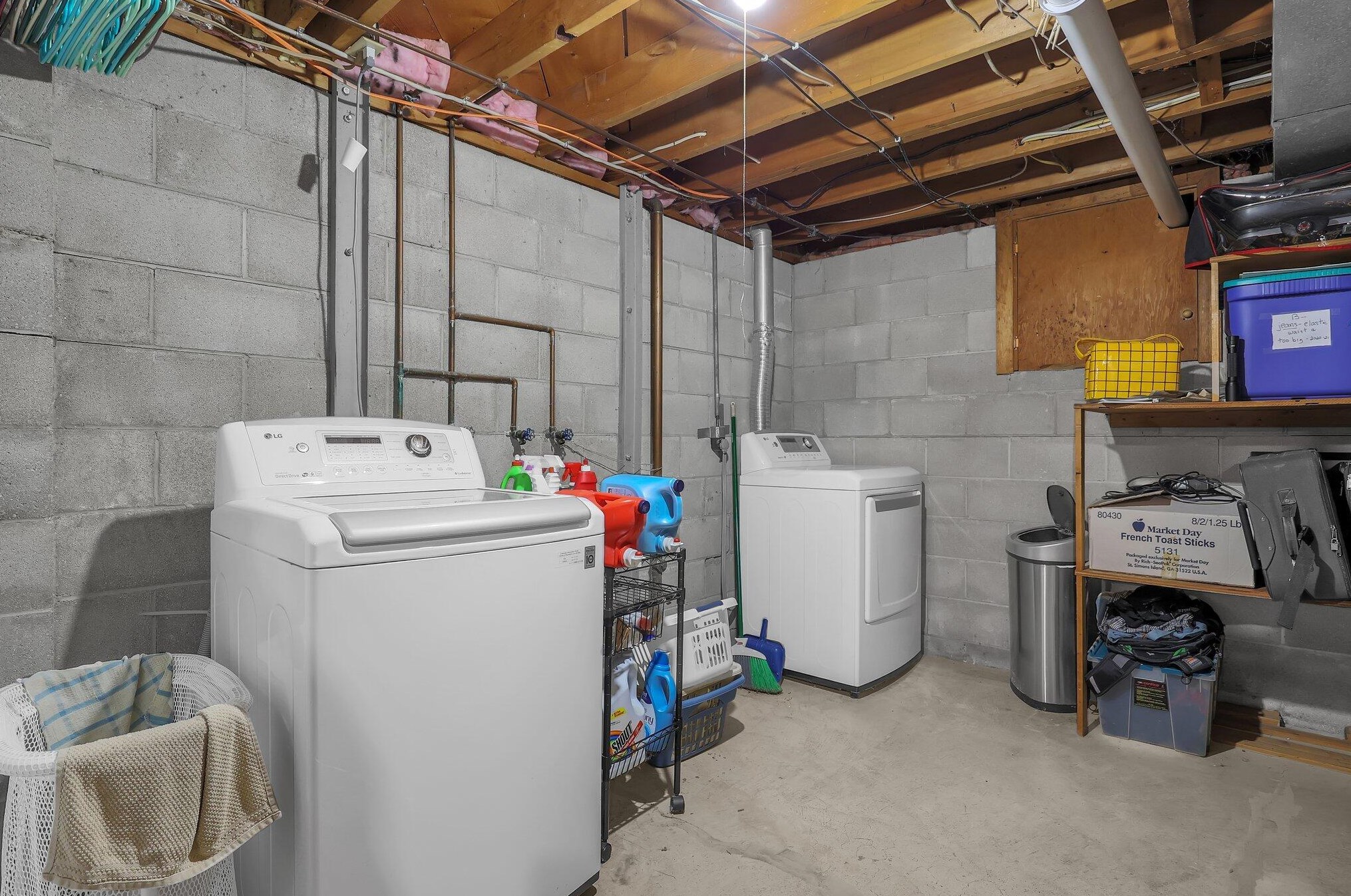 487 Briarwood Dr, Columbus OH 43213-2058 exterior