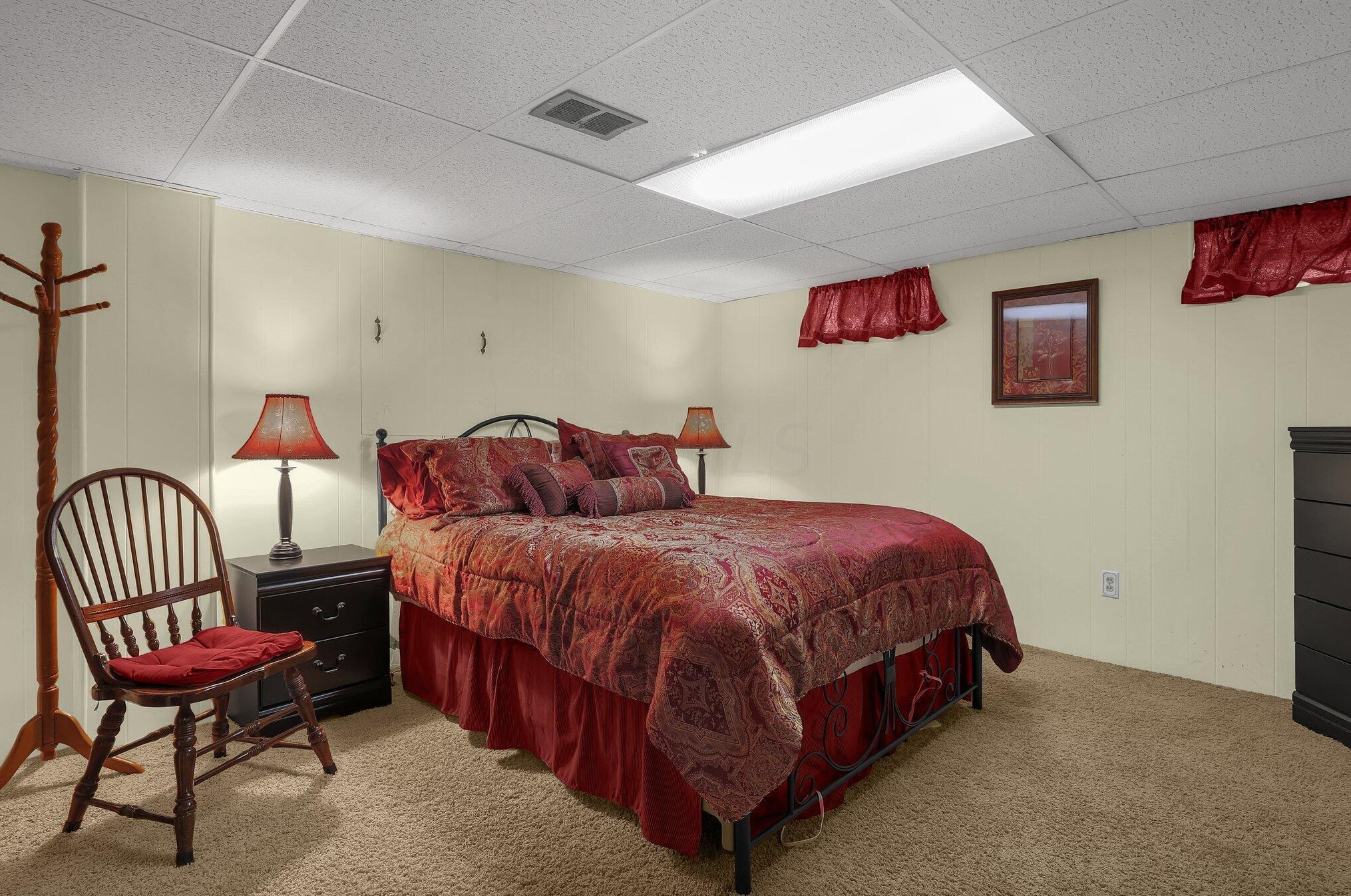 487 Briarwood Dr, Columbus OH 43213-2058 exterior