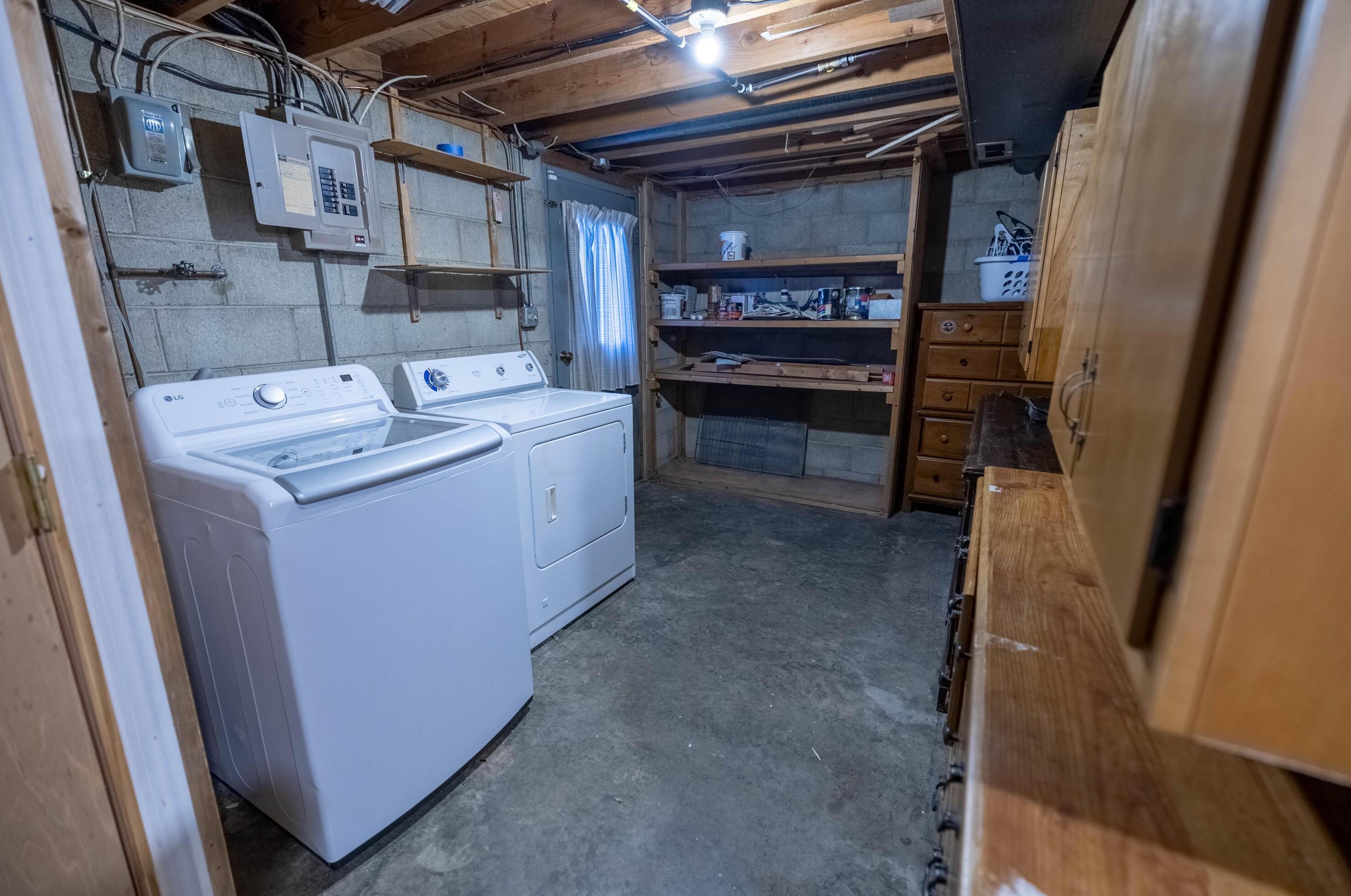 1959 Shoshone Dr, Lancaster OH  43130-2232 exterior