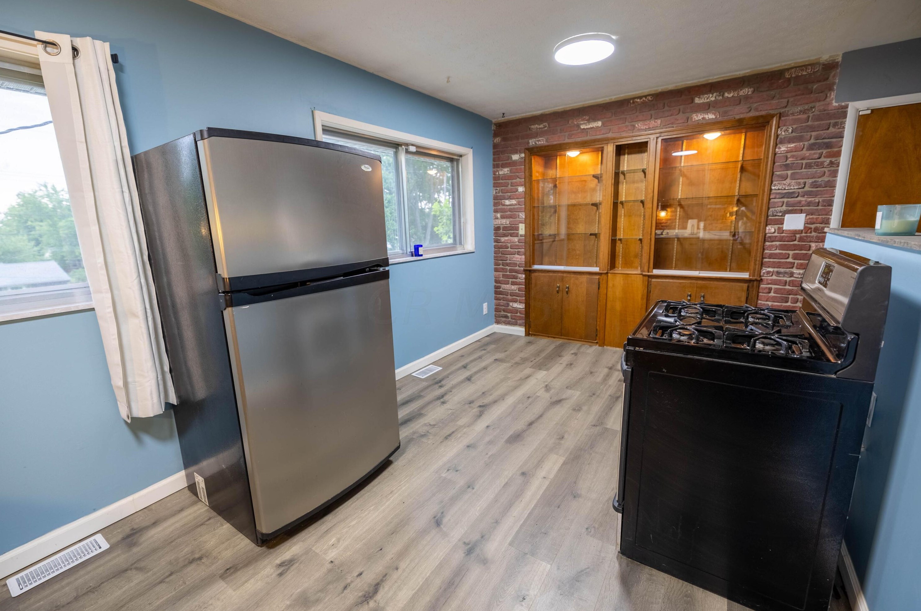 1959 Shoshone Dr, Lancaster OH  43130-2232 exterior