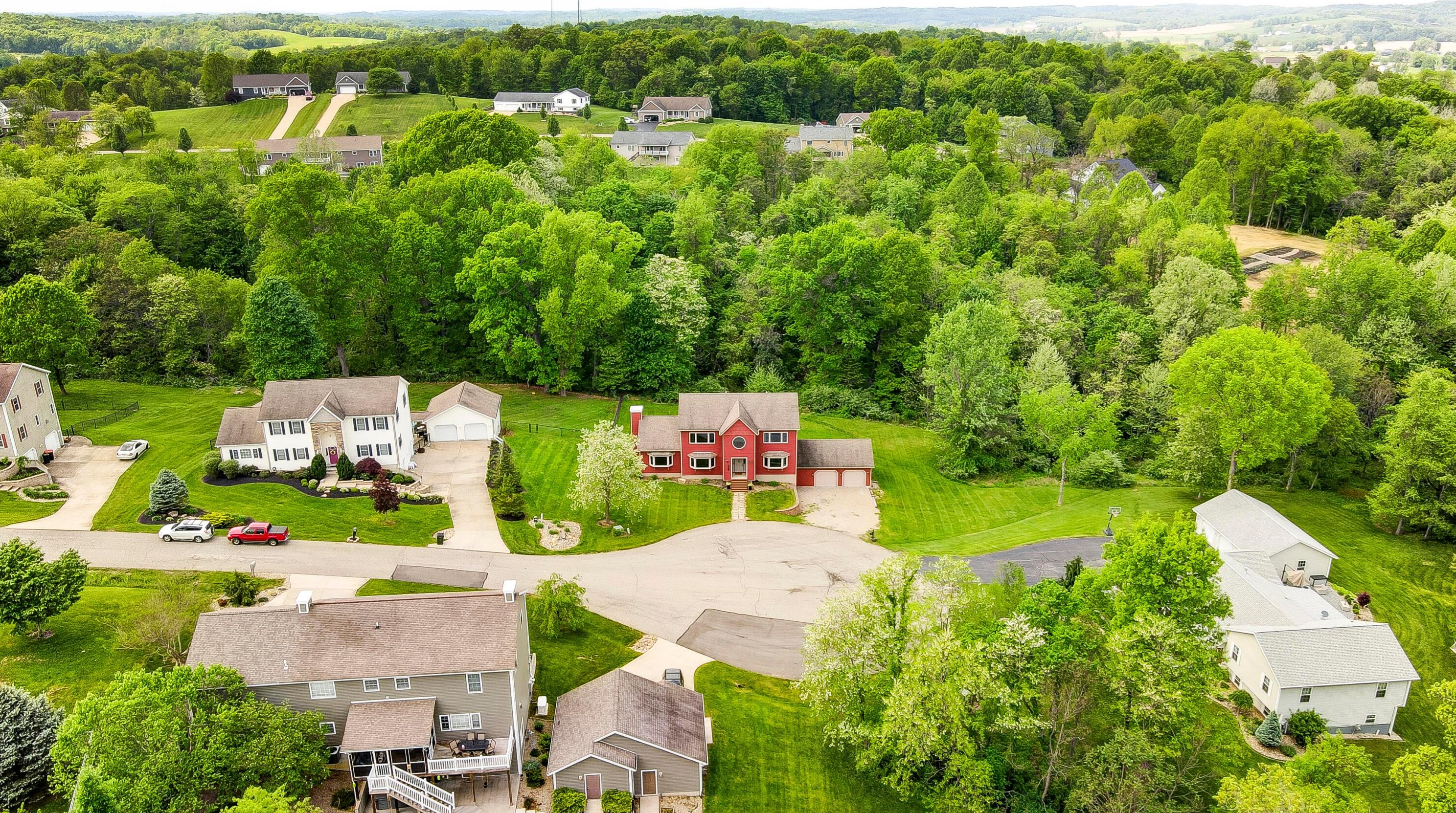 7247 Eaglepoint Dr, Nashport, OH 43830-9326
