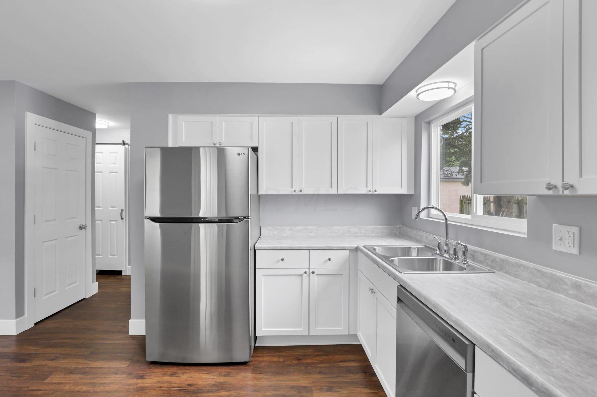 473 Smith Rd, Columbus OH 43228-1143 exterior