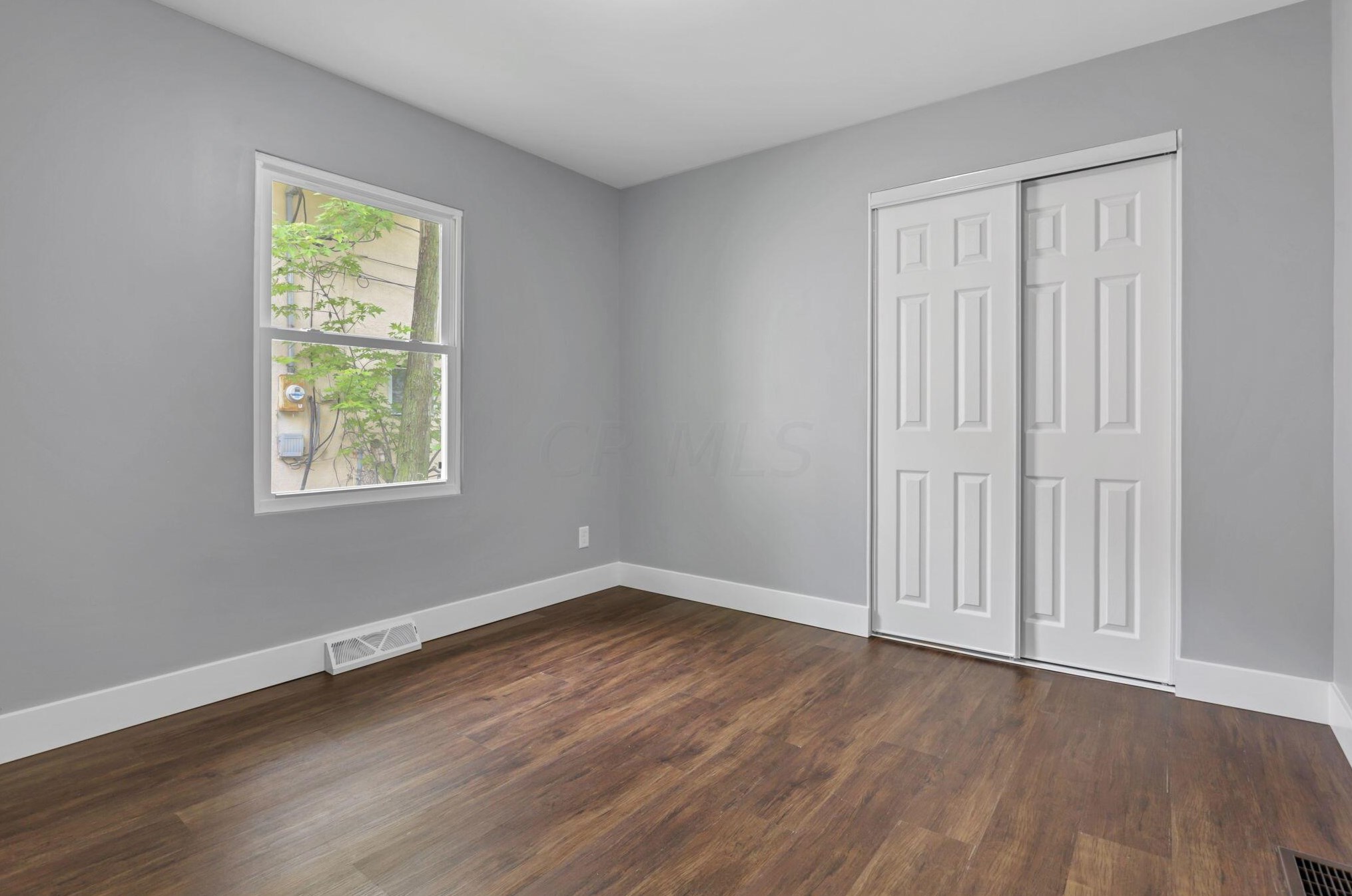 473 Smith Rd, Columbus OH 43228-1143 exterior