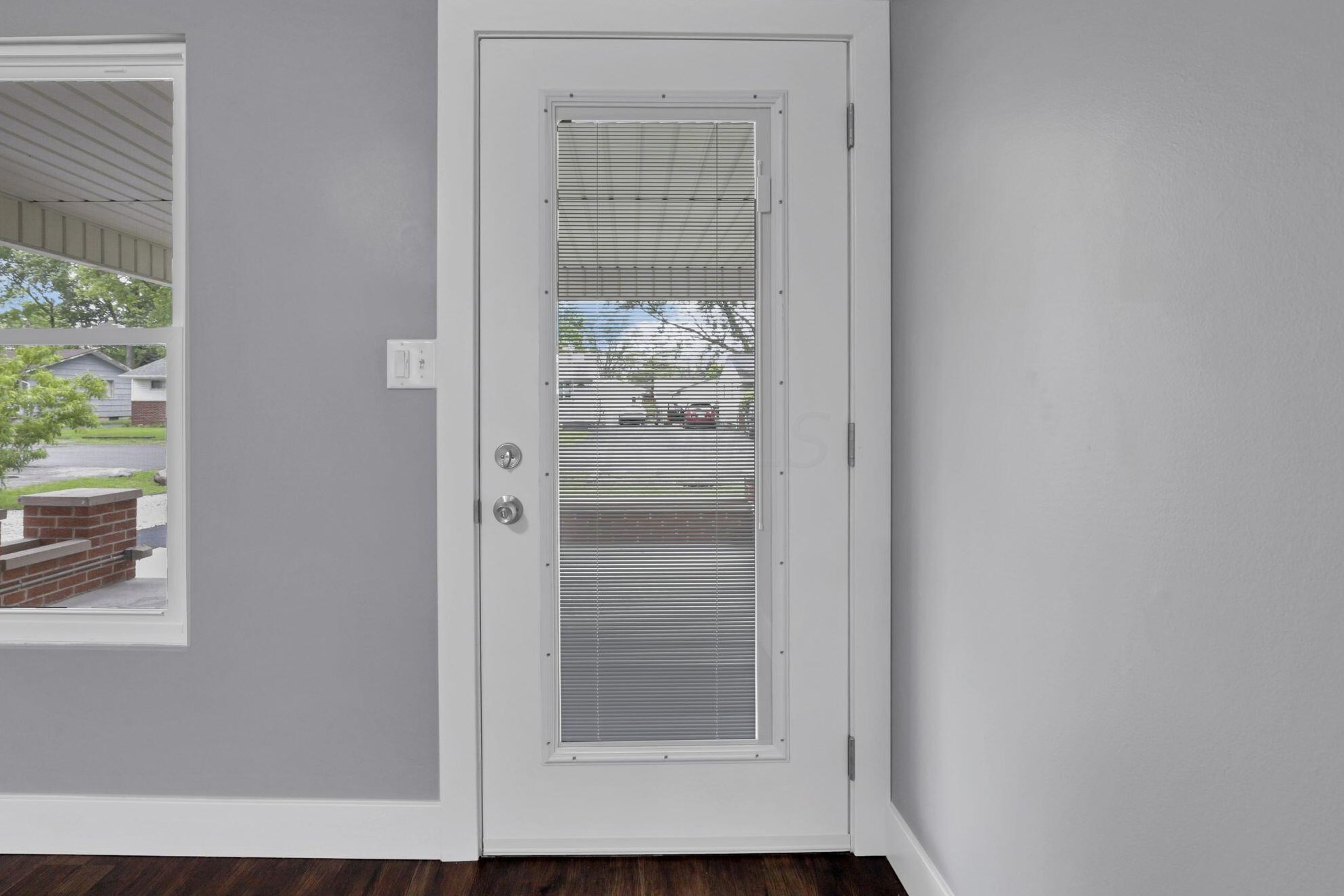 473 Smith Rd, Columbus OH 43228-1143 exterior