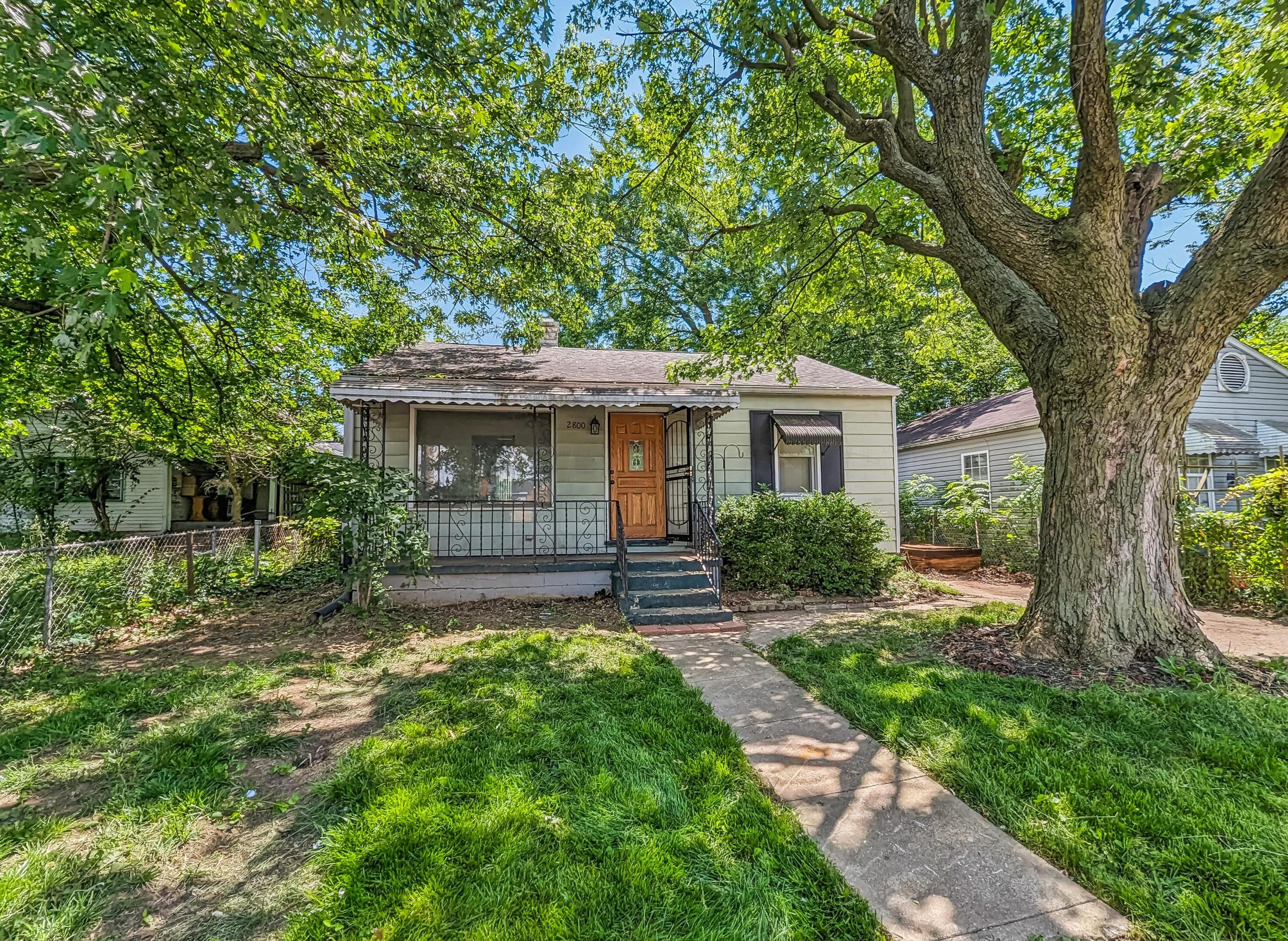 2800 Mcguffey Rd, Columbus, OH 43211