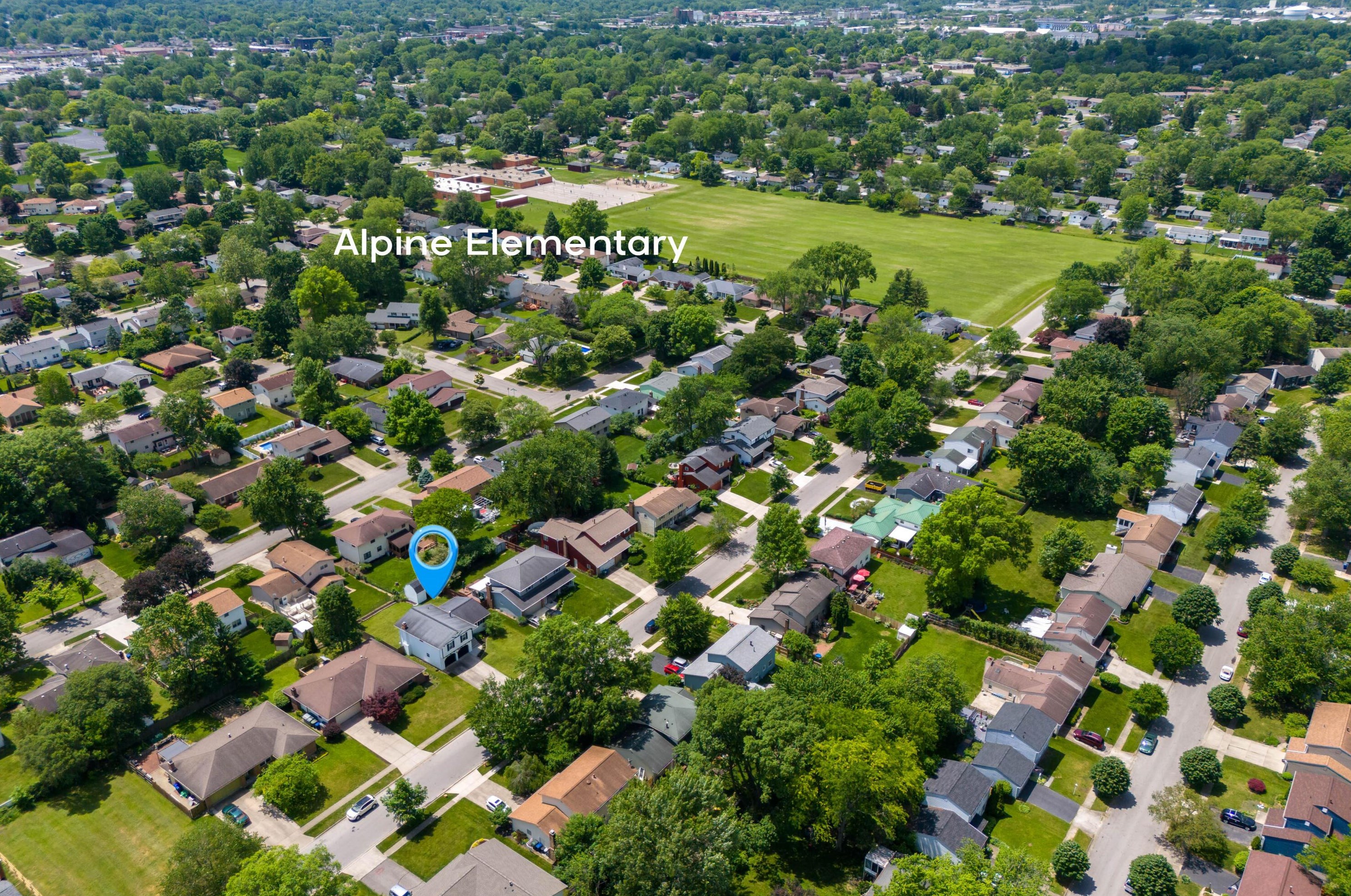 1773 Staffordshire Rd, Columbus OH 43229-2141 exterior