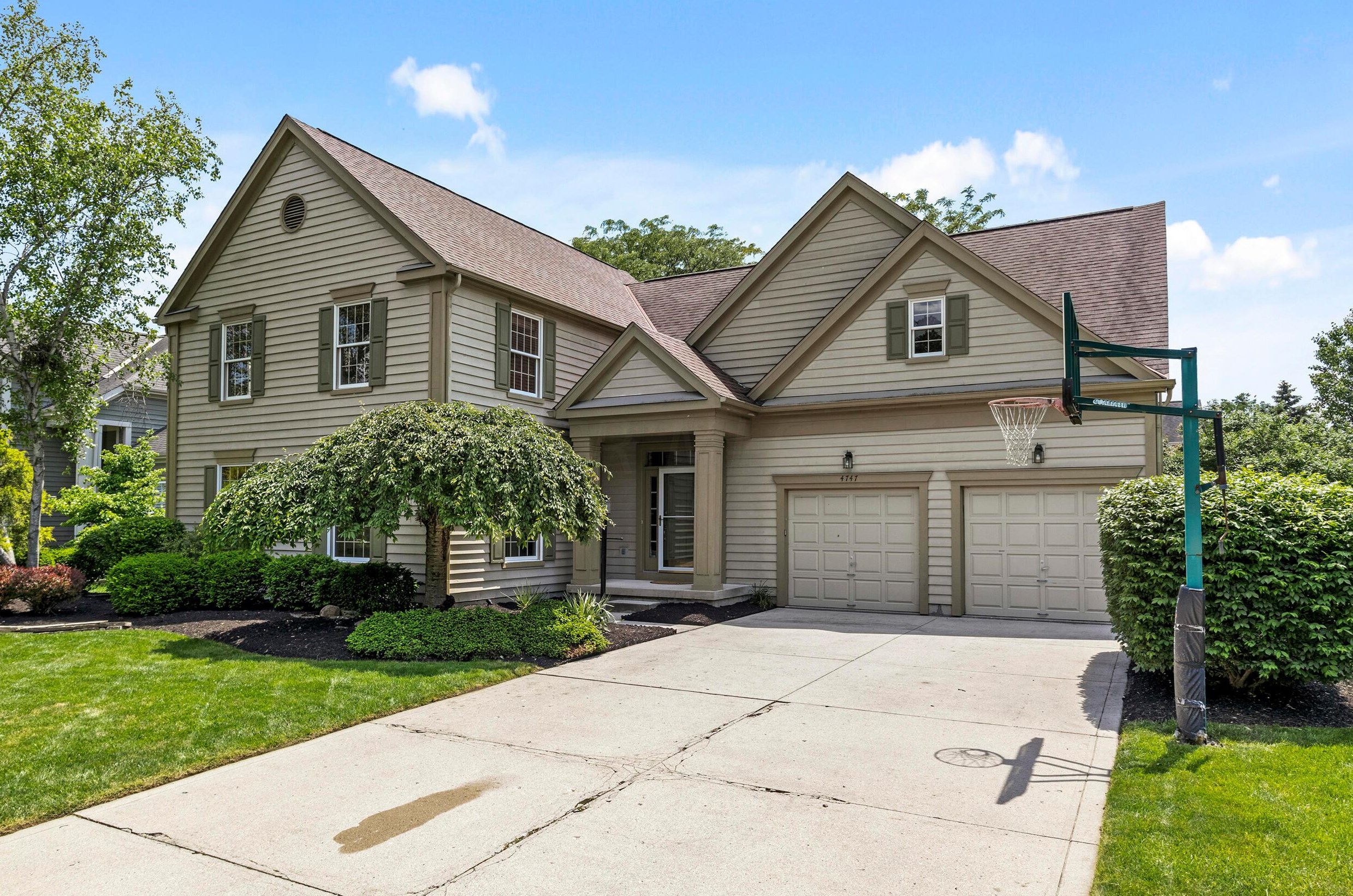 4747 Brittonhurst Dr, Hilliard, OH 43026-8650