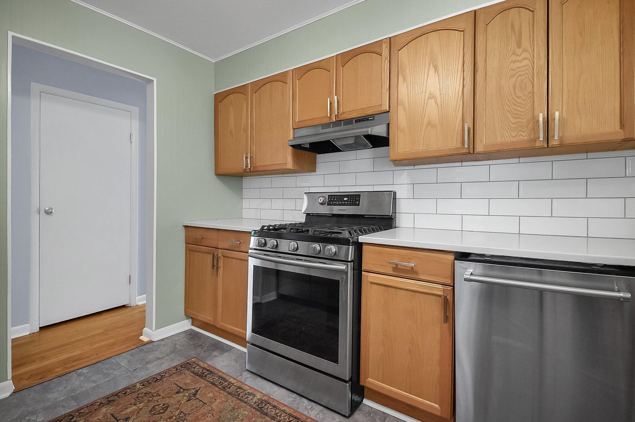 249 Stafford Ave, Columbus OH 43085-3137 exterior