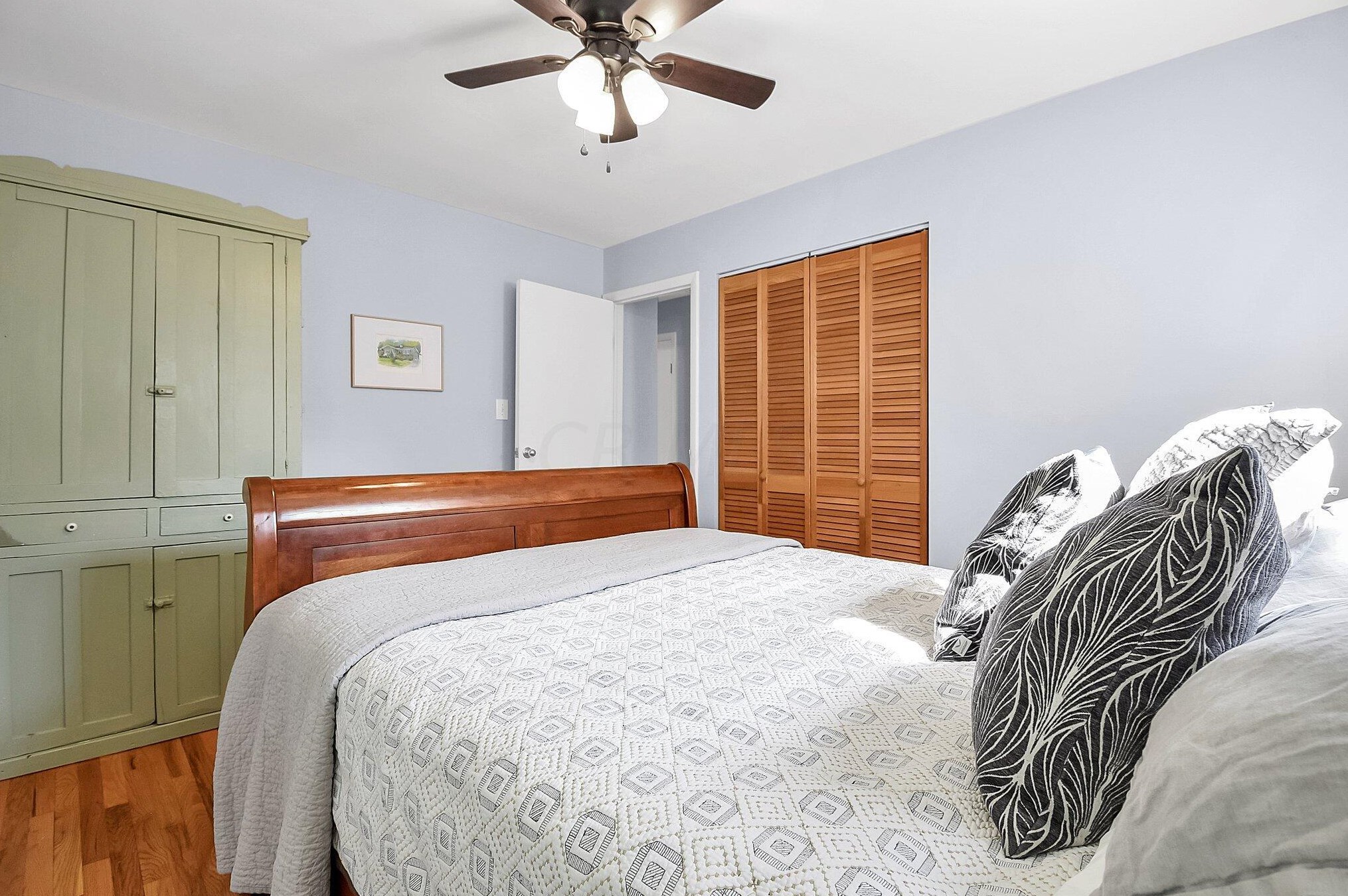 249 Stafford Ave, Columbus OH 43085-3137 exterior