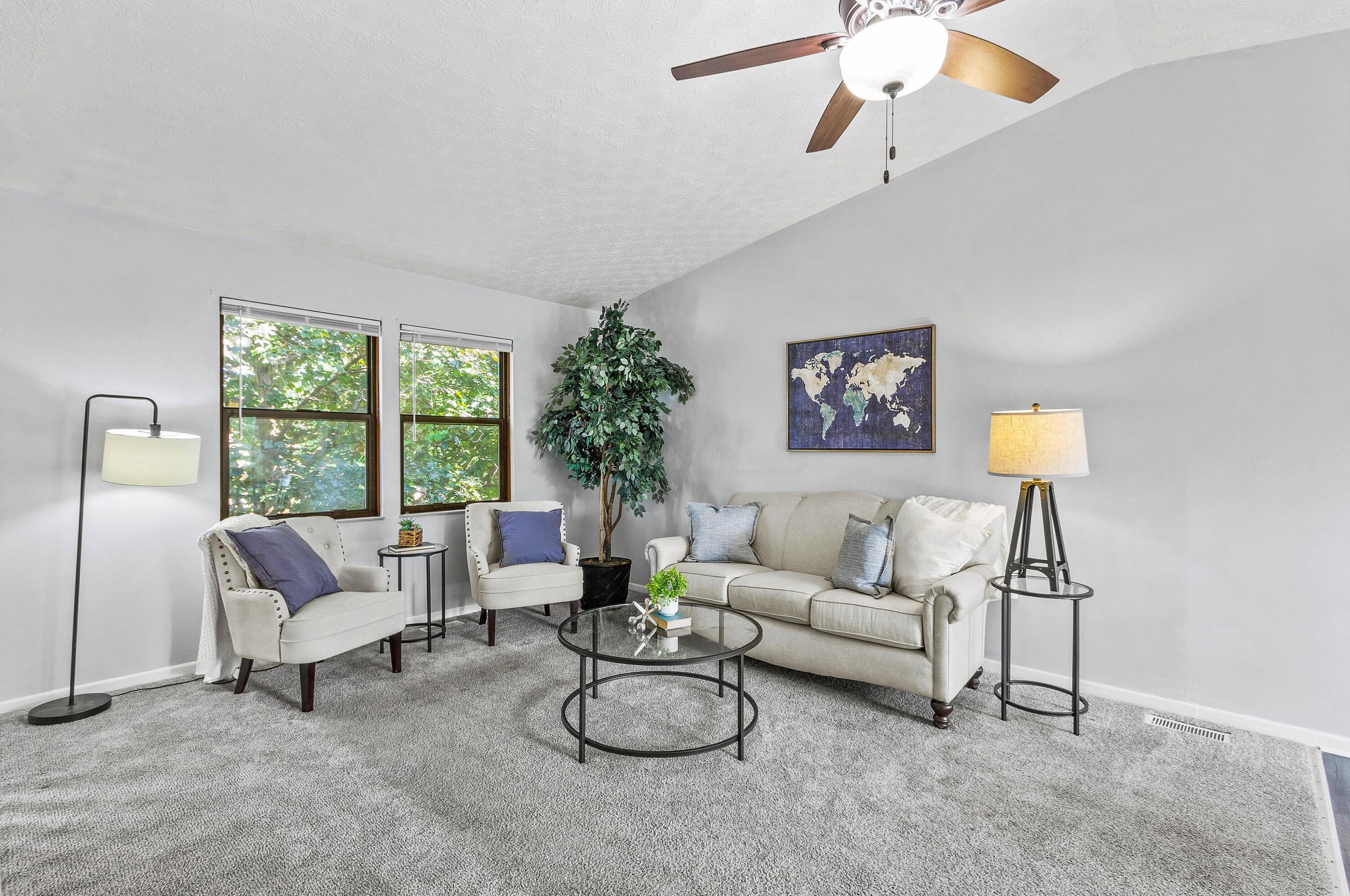 3467 Frenchpark Dr, Columbus OH 43231-7323 exterior