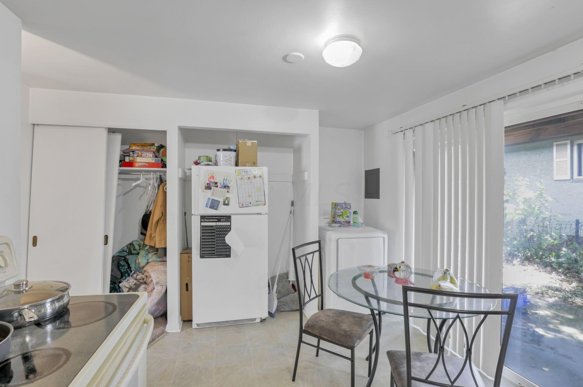 251 Napoleon Ave, Columbus OH 43213-4229 exterior