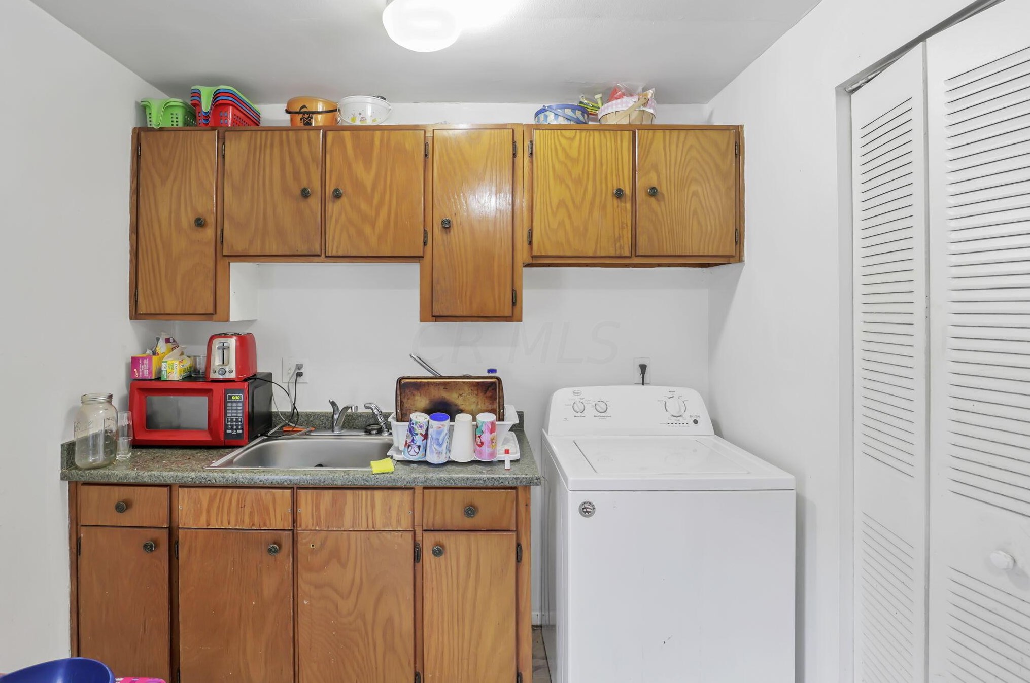 251 Napoleon Ave, Columbus OH 43213-4229 exterior