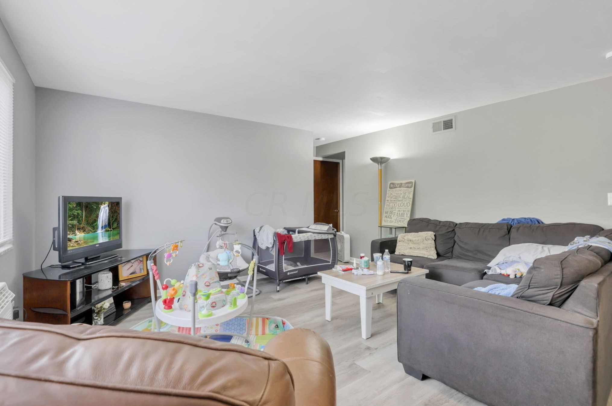 251 Napoleon Ave, Columbus OH 43213-4229 exterior