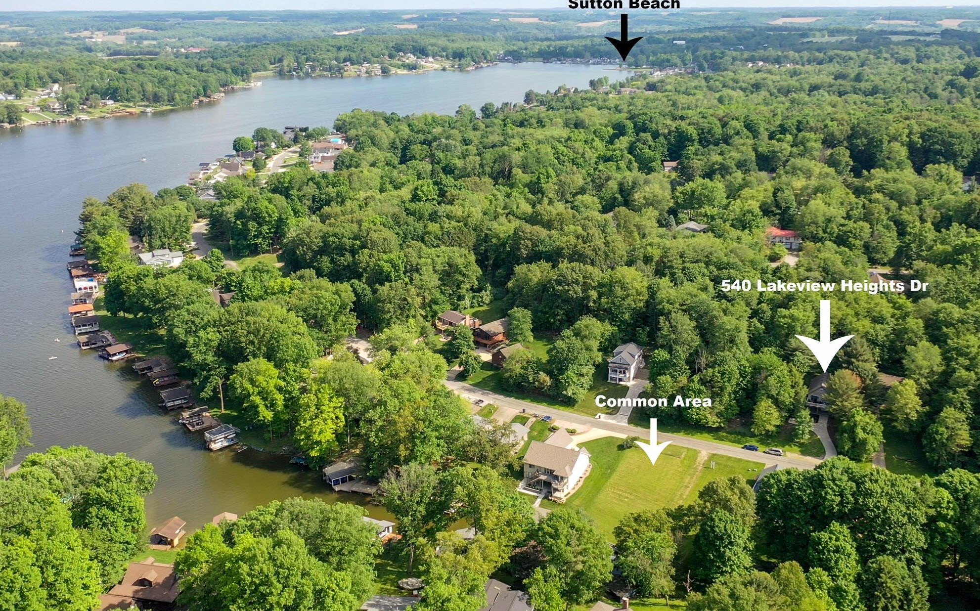 540 Lakeview Heights Dr, Howard, OH 43028