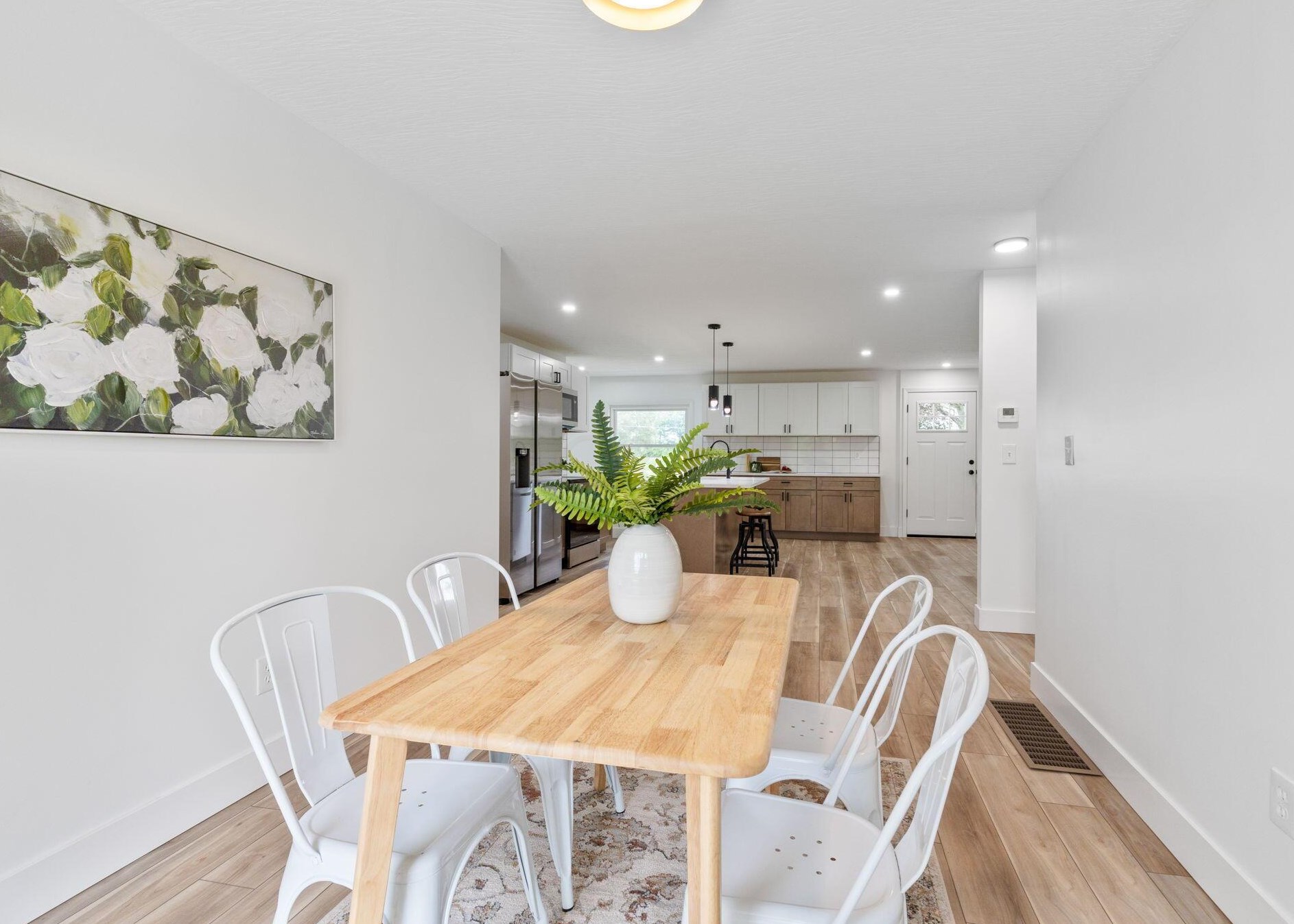 541 Groveport Pike, Cnl Wnchstr OH  43110-9747 exterior