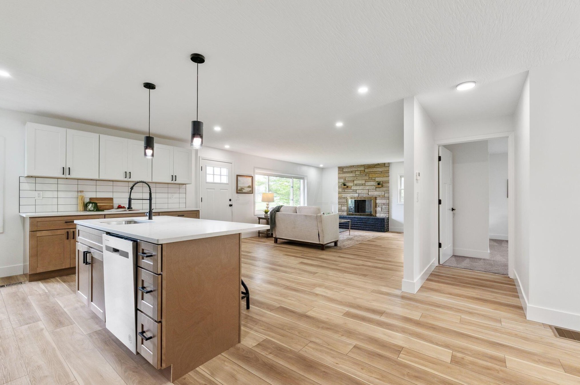 541 Groveport Pike, Cnl Wnchstr OH  43110-9747 exterior