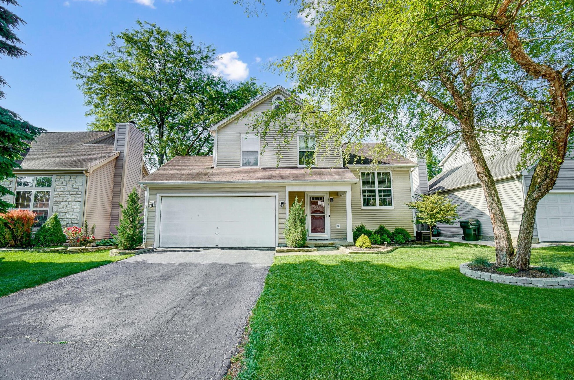 6011 Wexford Park Dr, Columbus OH  43228-9258 exterior