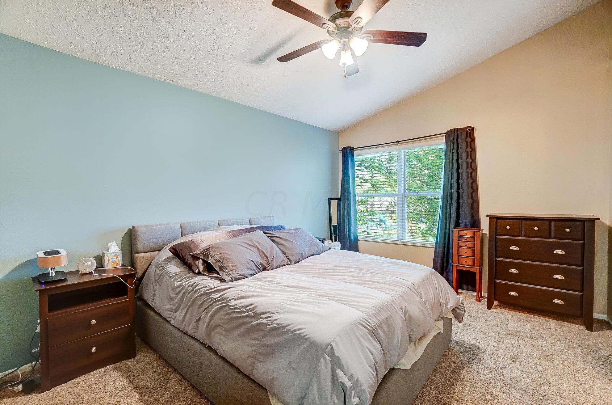 6011 Wexford Park Dr, Columbus OH  43228-9258 exterior